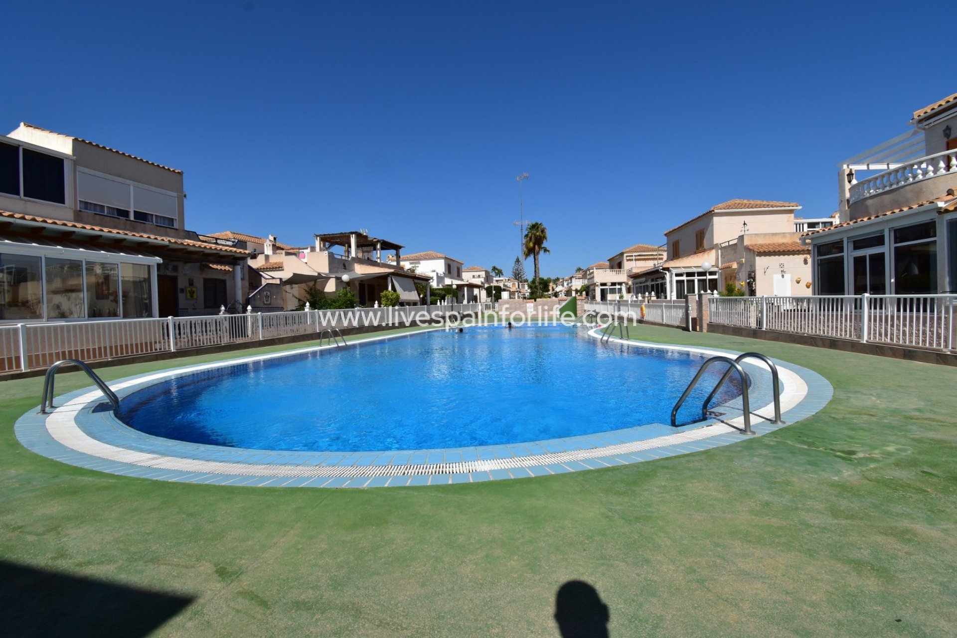 Reventa - Semi-detached house / Quad -
Orihuela Costa - Playa Flamenca