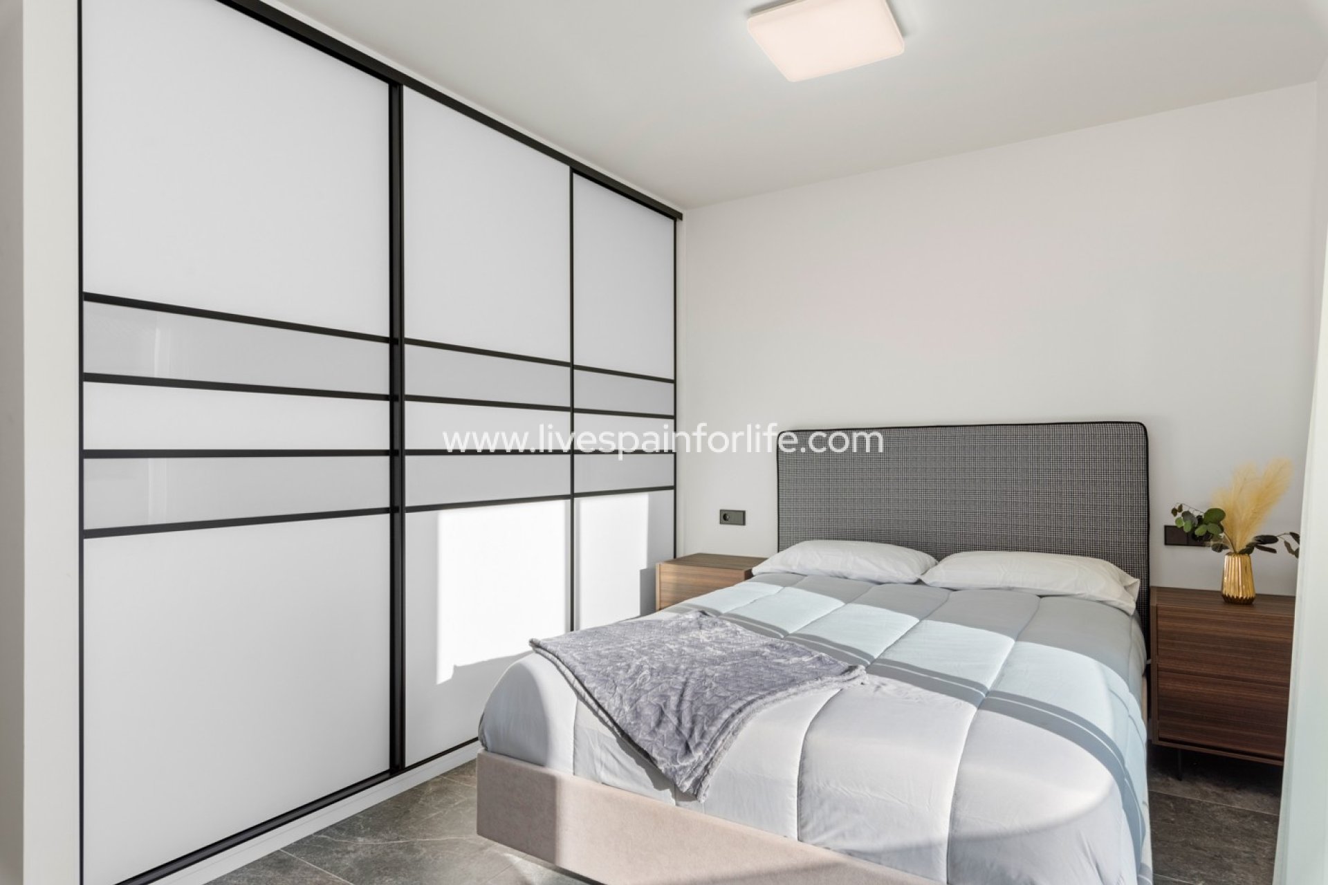 Reventa - Semi-detached house / Quad -
Torre de la Horadada - Torre de La Horadada - Town