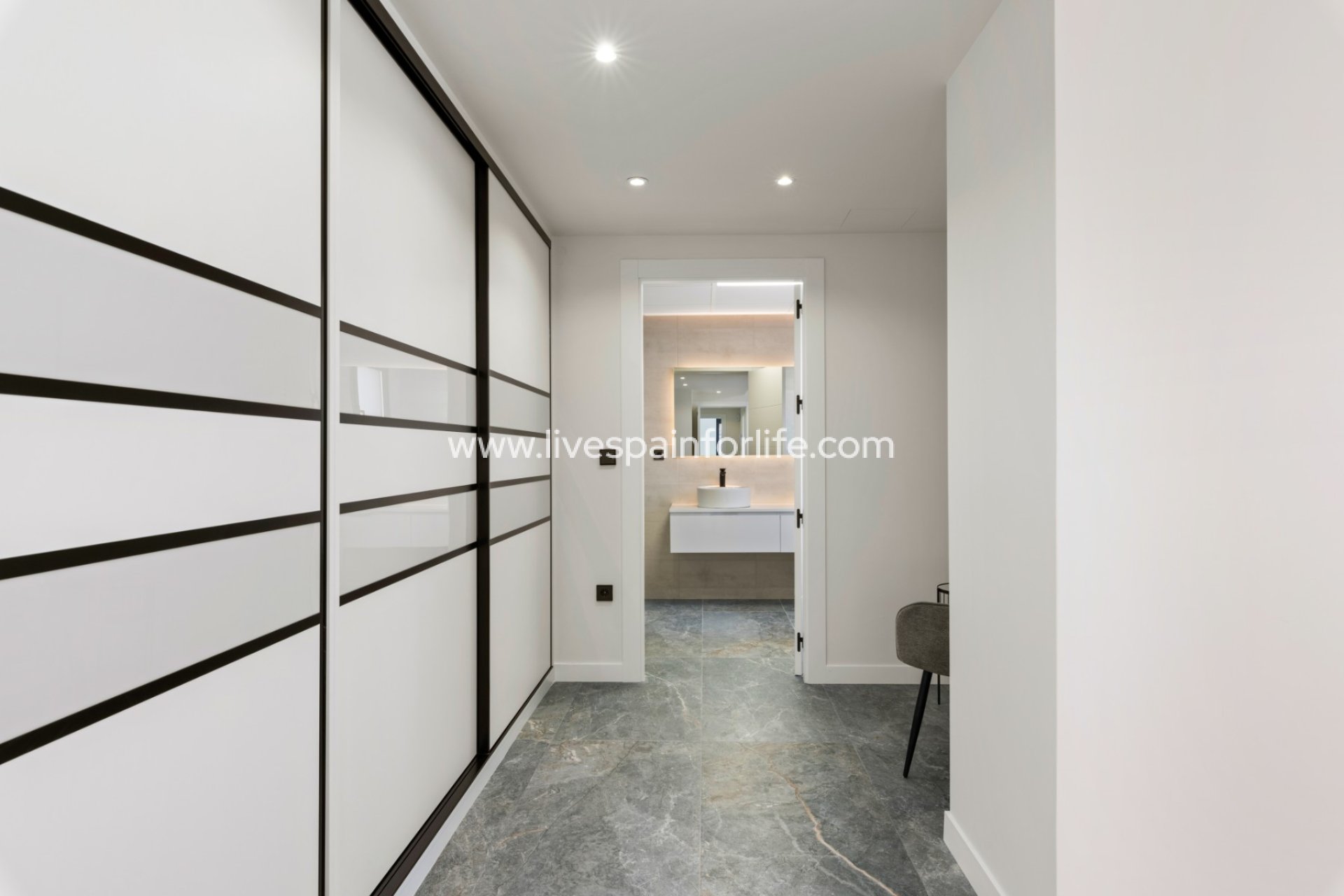 Reventa - Semi-detached house / Quad -
Torre de la Horadada - Torre de La Horadada - Town