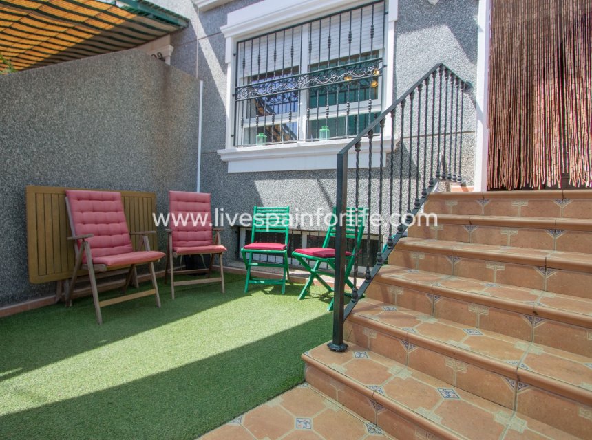 Reventa - Town house -
Albatera