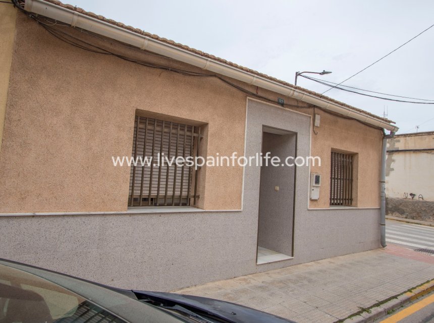 Reventa - Town house -
Albatera