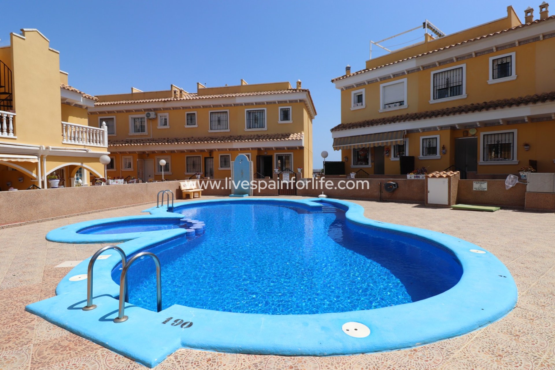 Reventa - Town house -
Algorfa - Montemar