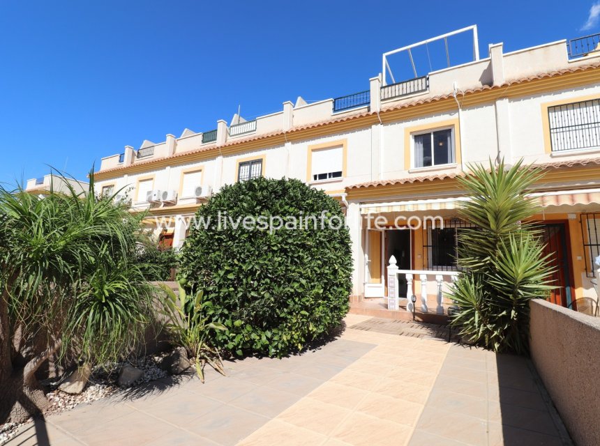 Reventa - Town house -
Algorfa - Montemar