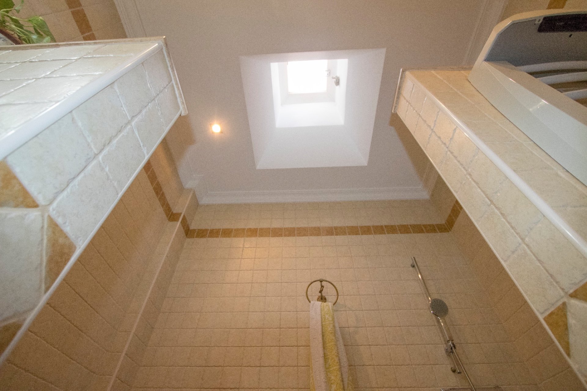 Reventa - Town house -
Alicante