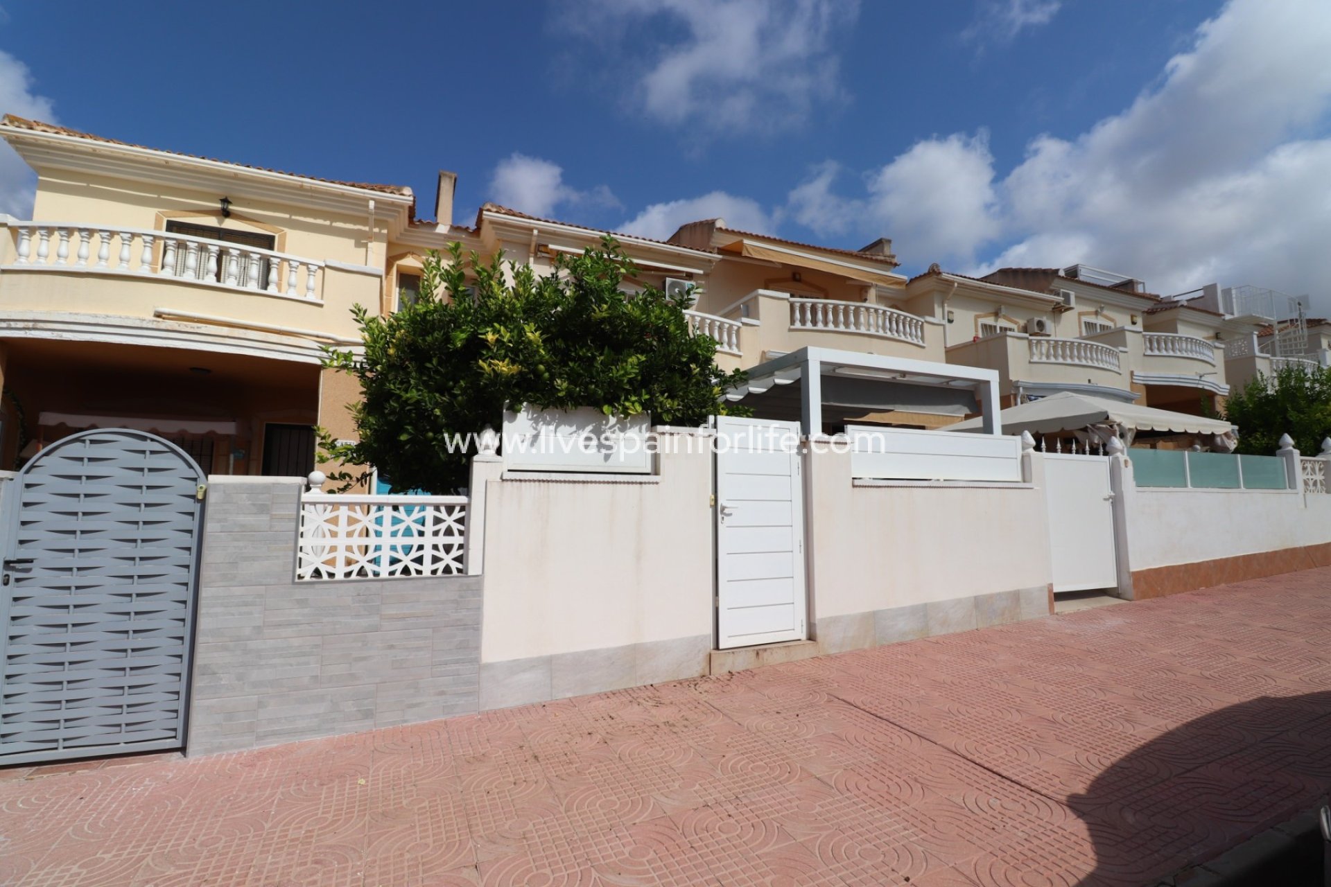 Reventa - Town house -
Benijofar - Monte Azul