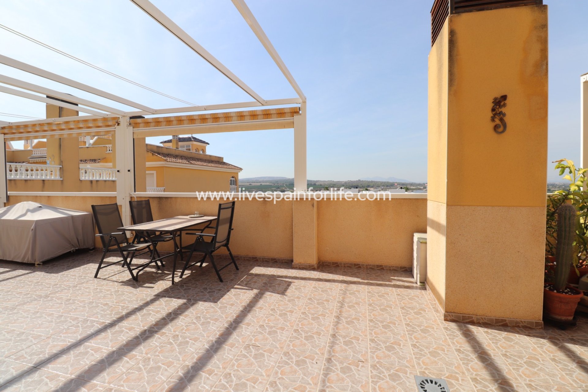 Reventa - Town house -
Benijofar
