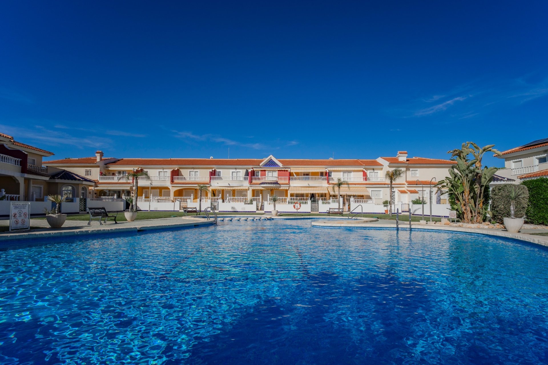 Reventa - Town house -
Ciudad Quesada - Lo Marabú