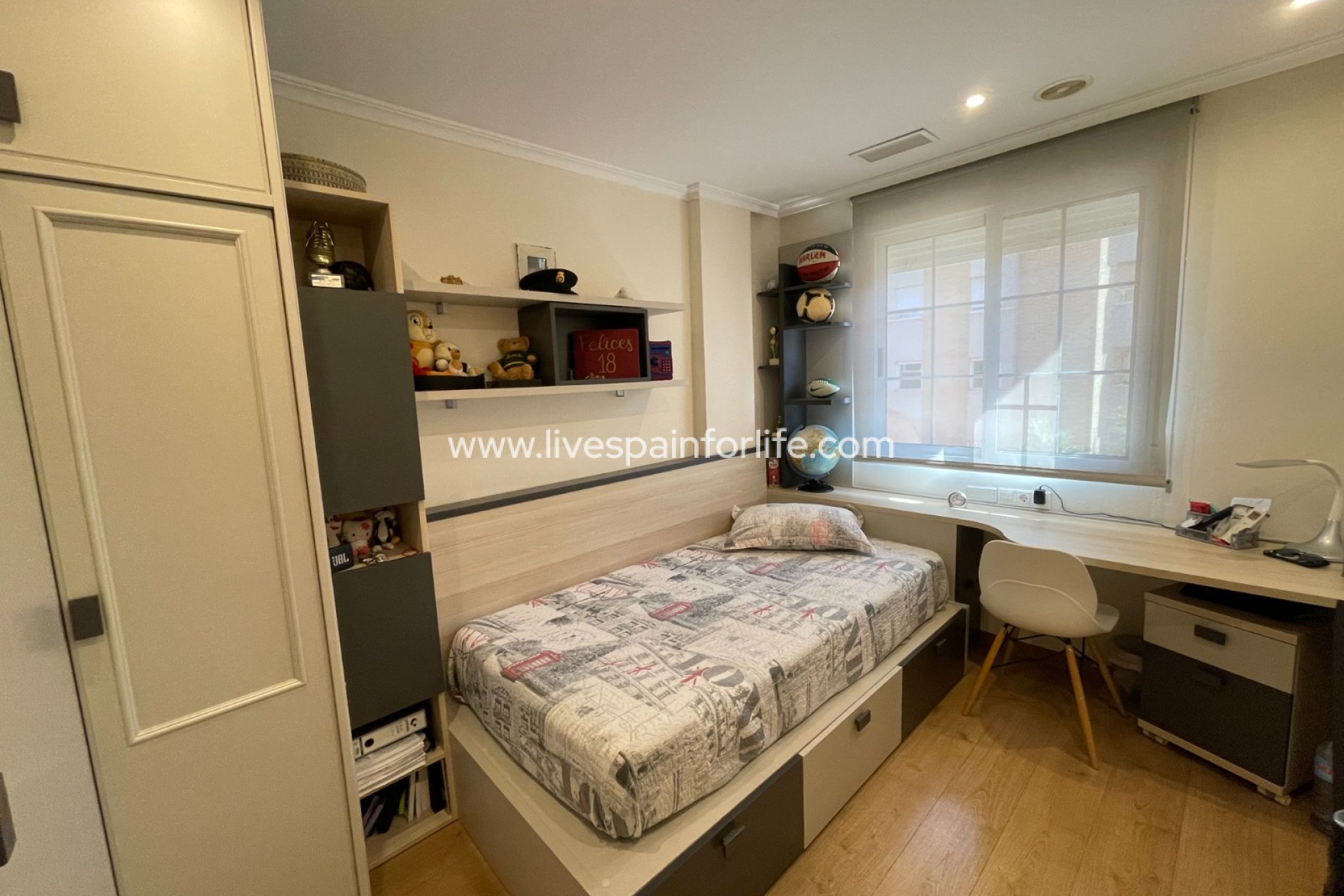 Reventa - Town house -
Elche - Center