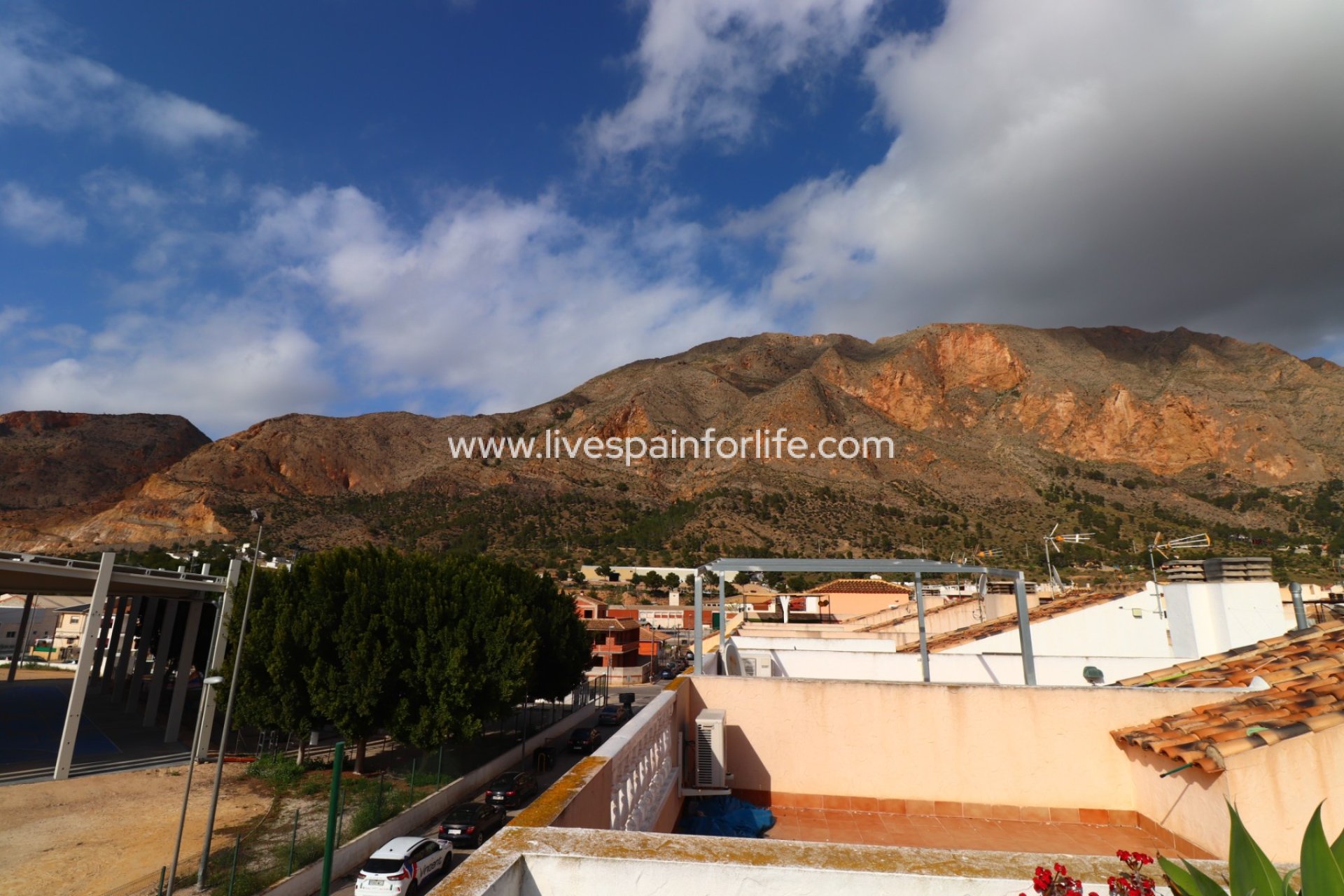 Reventa - Town house -
Redovan - Redovan - Town