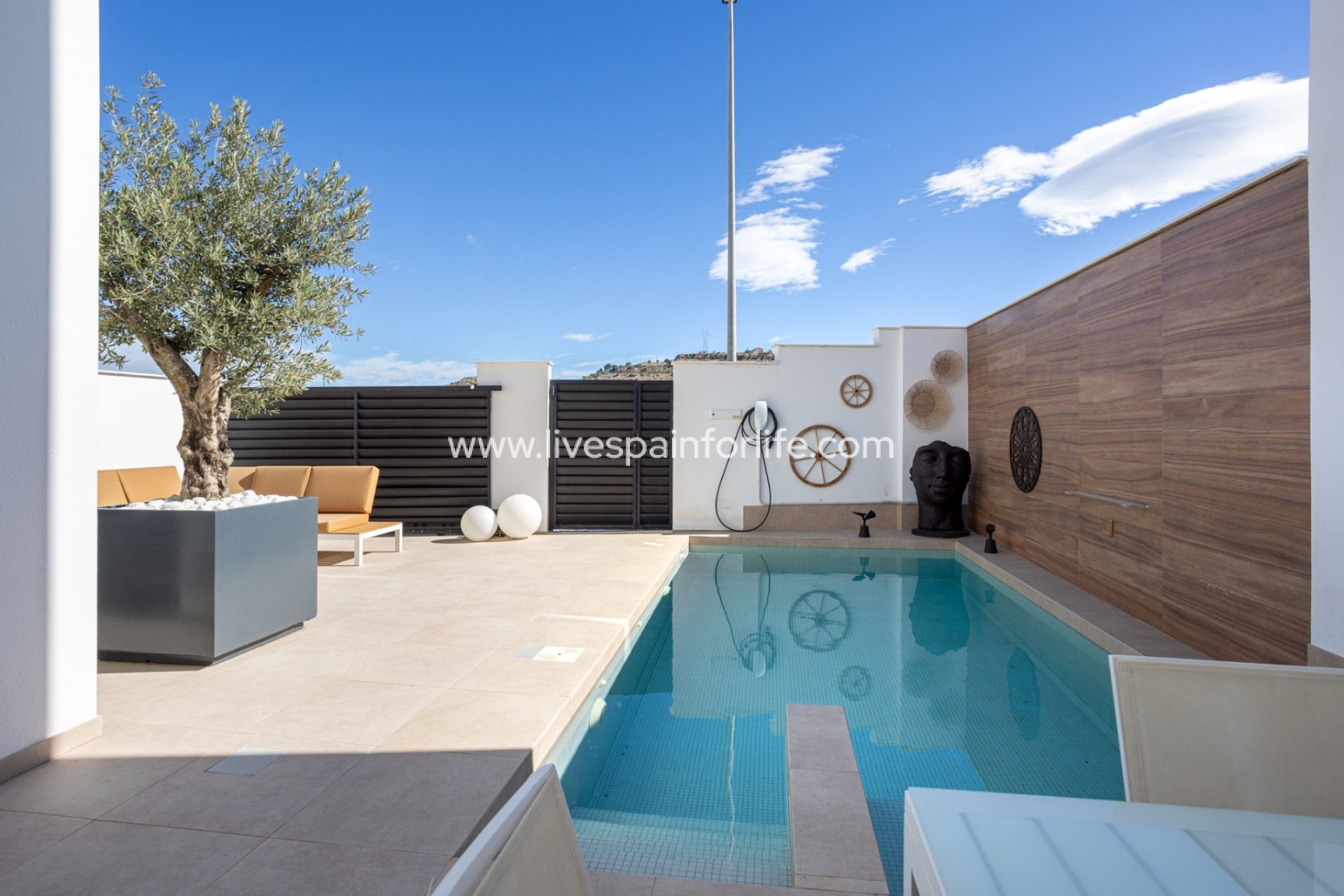 Reventa - Villa (detached) -
Alicante