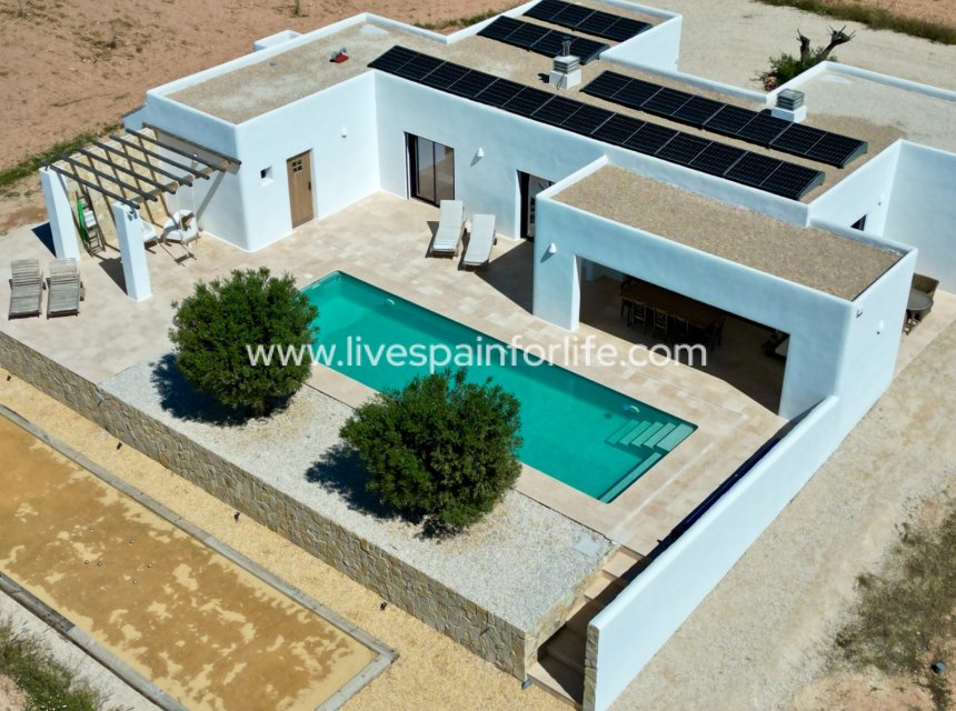 Reventa - Villa (detached) -
Barbarroja