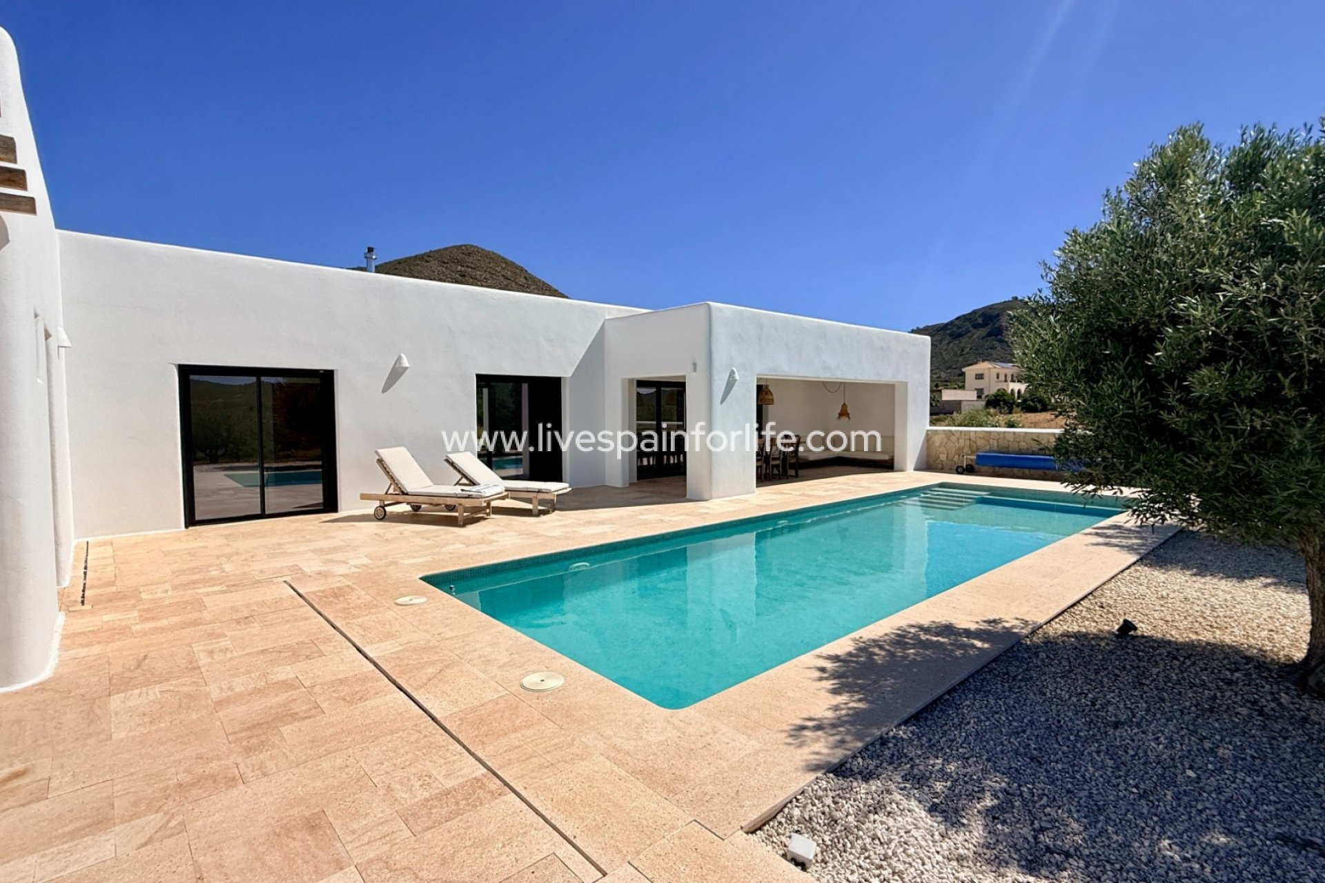 Reventa - Villa (detached) -
Barbarroja