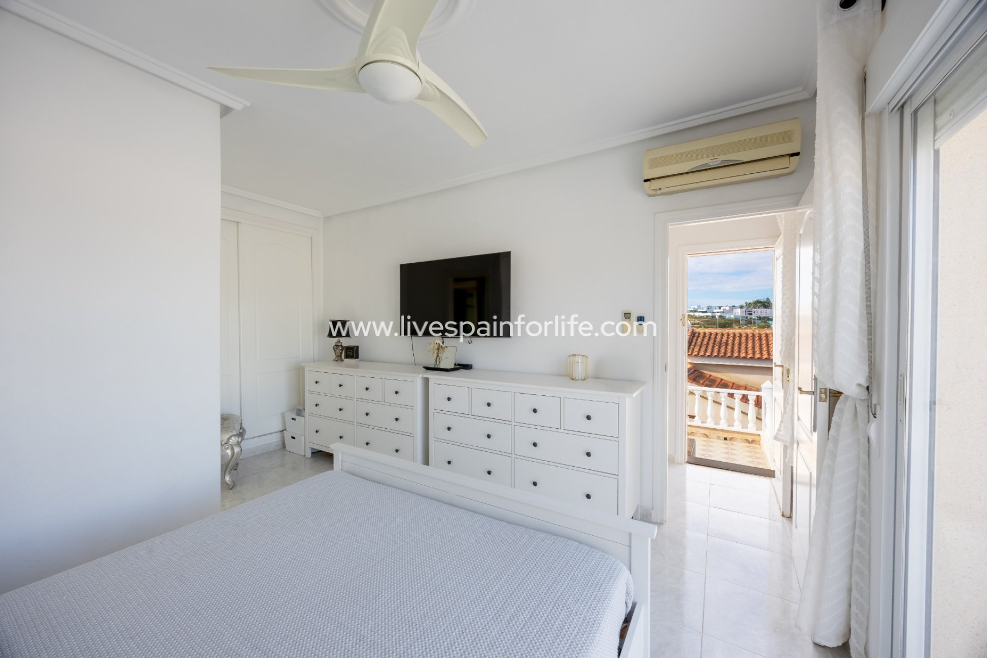 Reventa - Villa (detached) -
Benijofar - Benimar