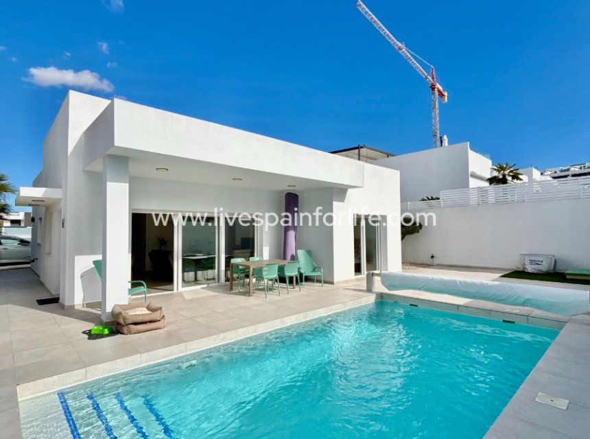 Reventa - Villa (detached) -
Benijofar