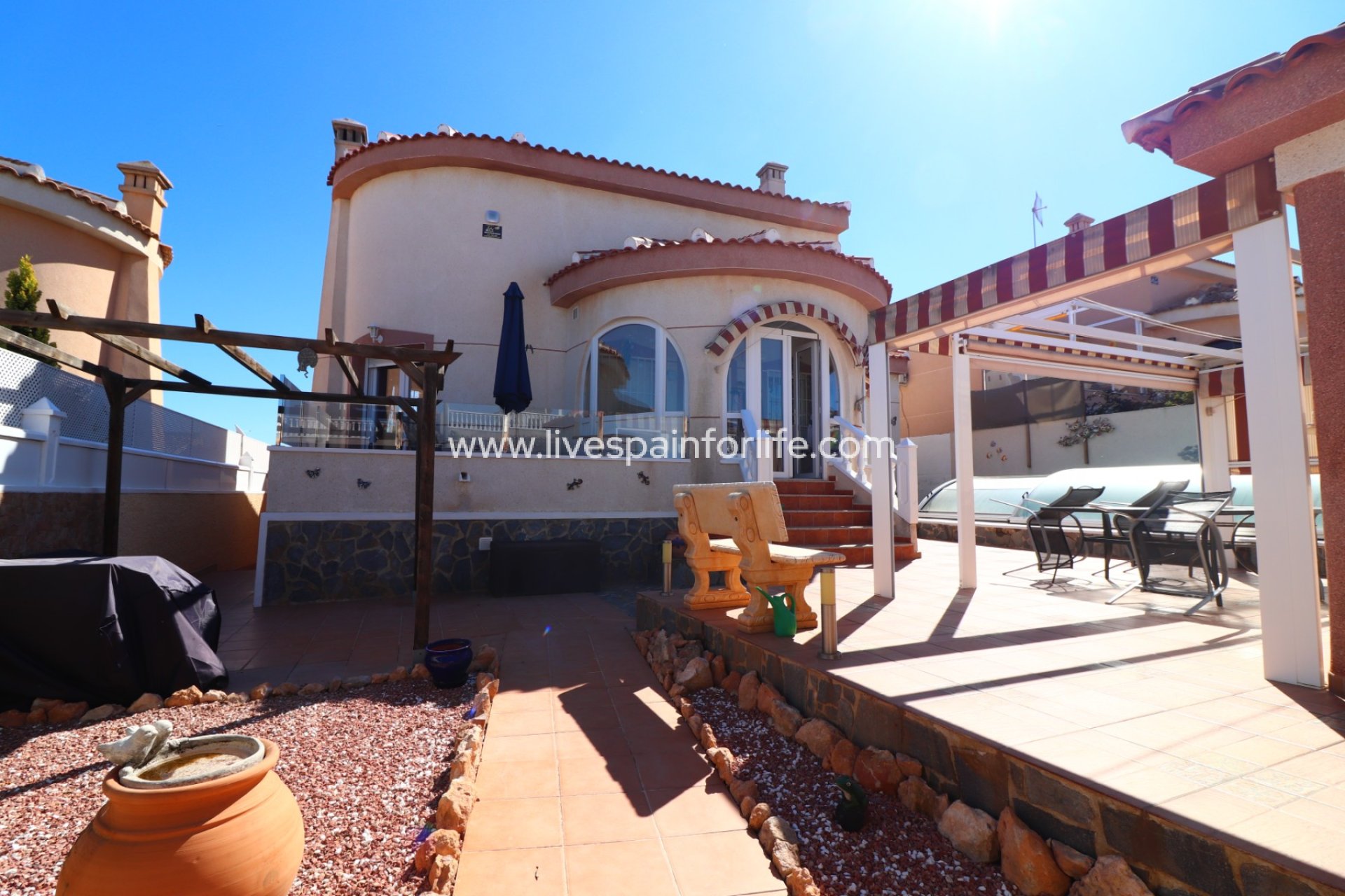Reventa - Villa (detached) -
Benimar