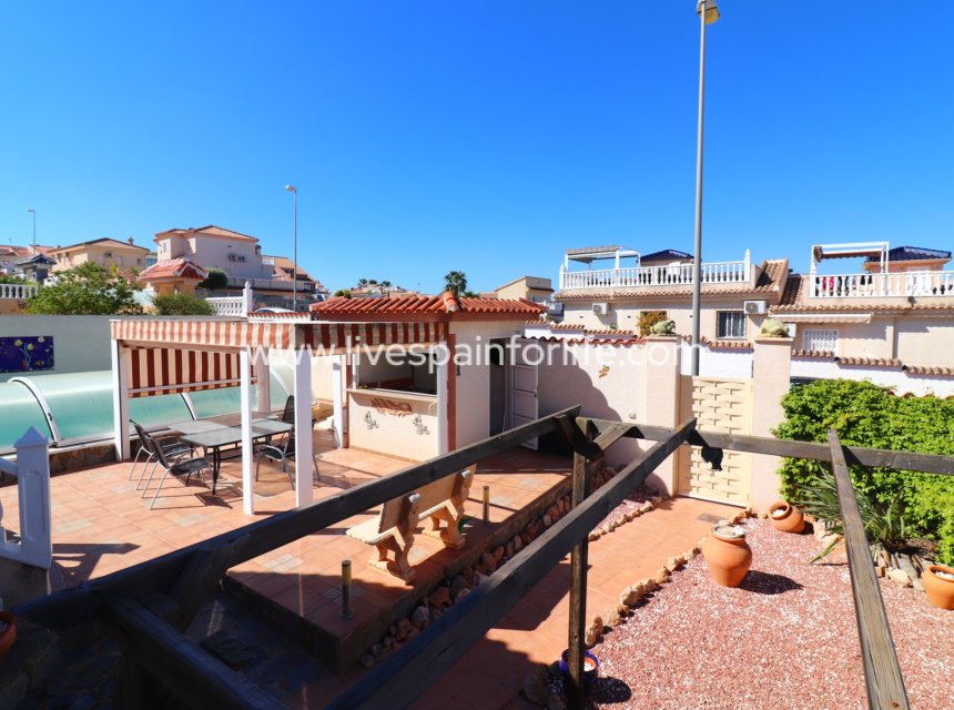 Reventa - Villa (detached) -
Benimar