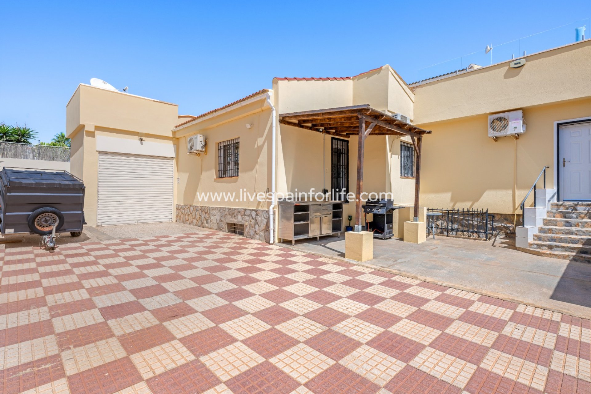 Reventa - Villa (detached) -
Ciudad Quesada - Center