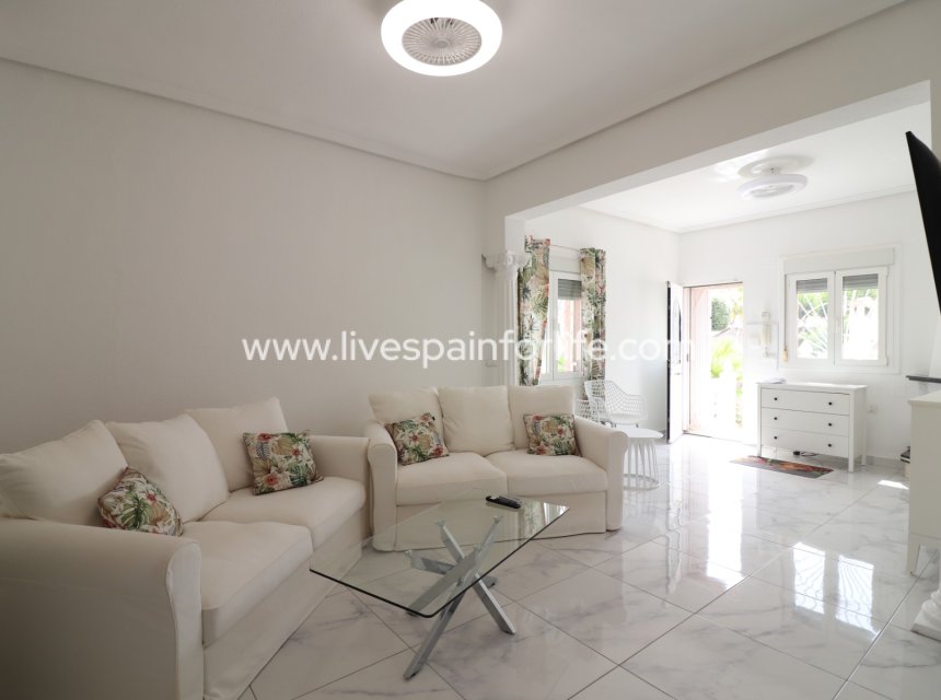 Reventa - Villa (detached) -
Ciudad Quesada - La Fiesta