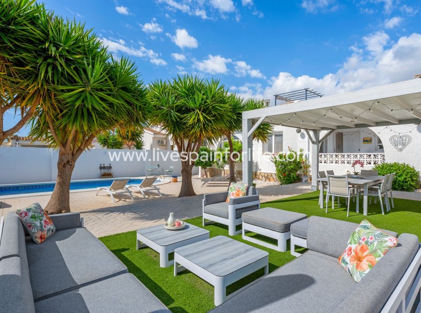 Reventa - Villa (detached) -
Ciudad Quesada - Pueblo Bravo