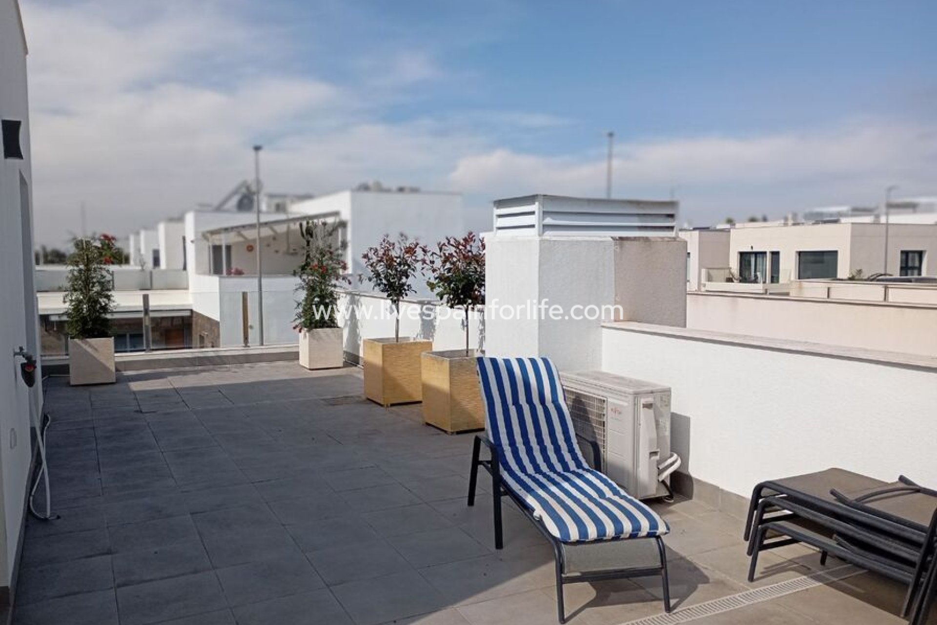 Reventa - Villa (detached) -
Daya Vieja