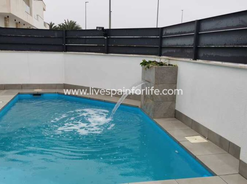 Reventa - Villa (detached) -
Daya Vieja