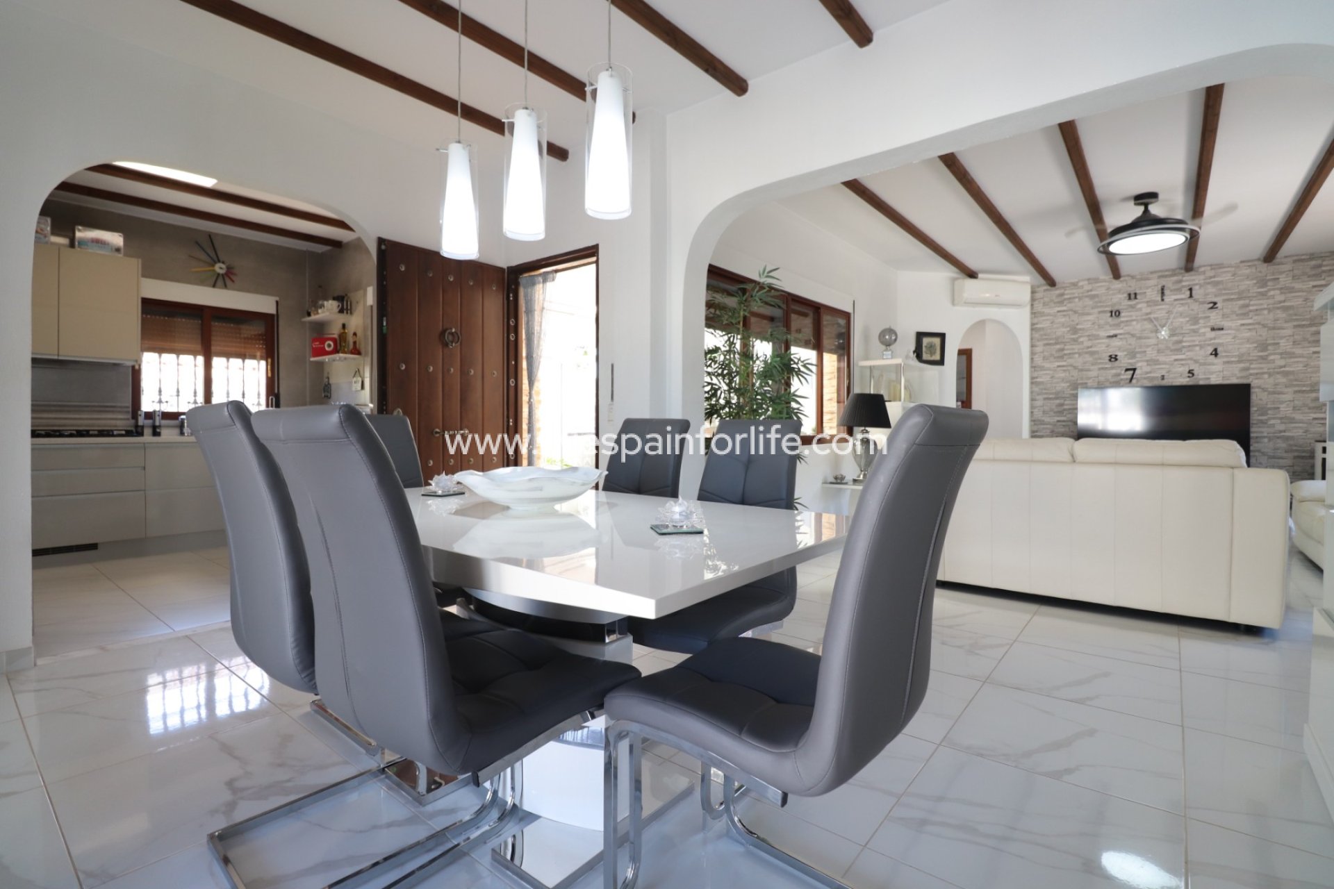 Reventa - Villa (detached) -
Formentera Del Segura - Fincas de La Vega