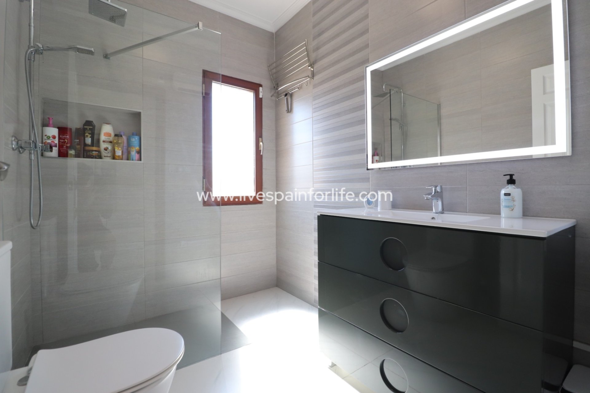 Reventa - Villa (detached) -
Formentera Del Segura - Fincas de La Vega