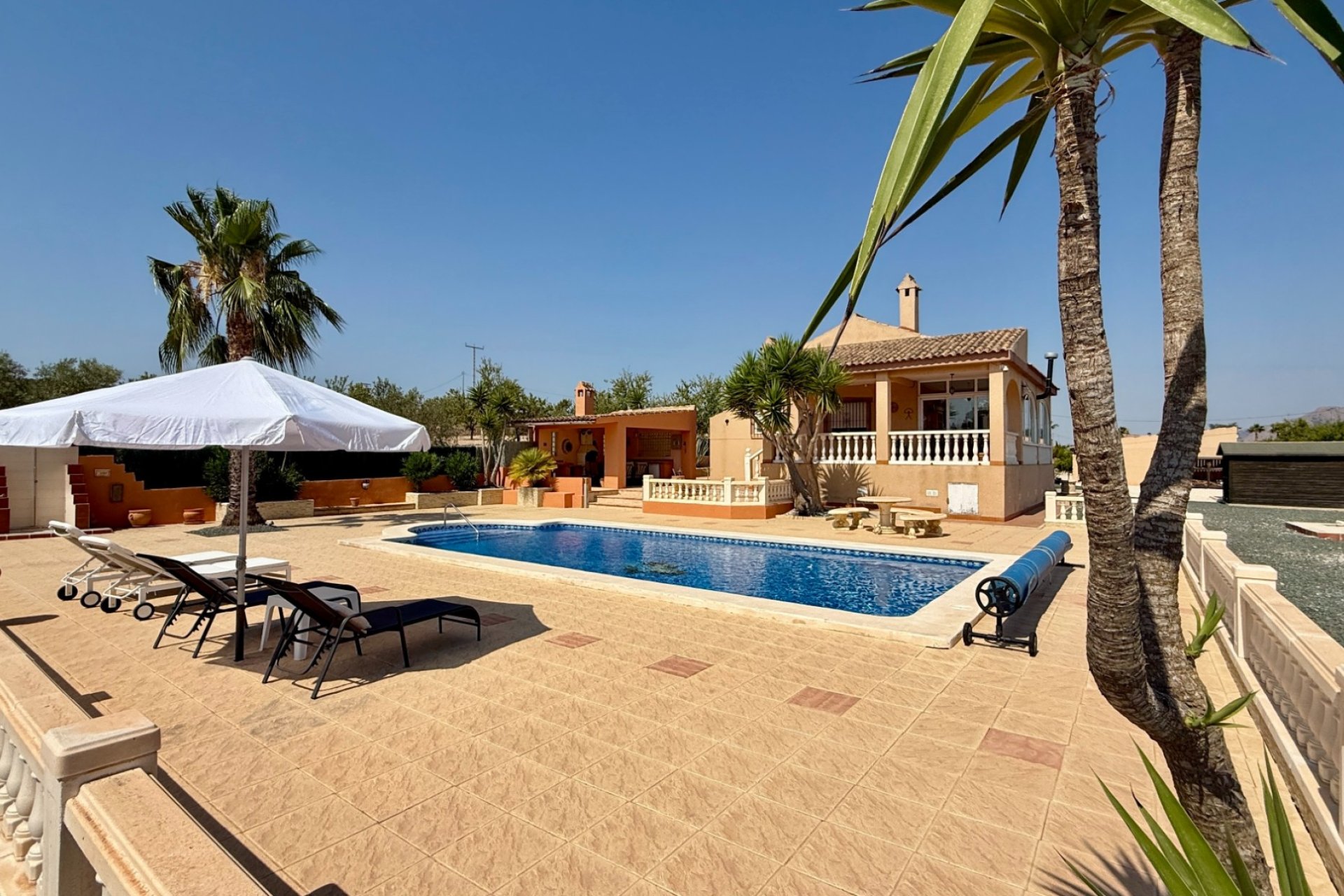 Reventa - Villa (detached) -
Hondon De Los Frailes