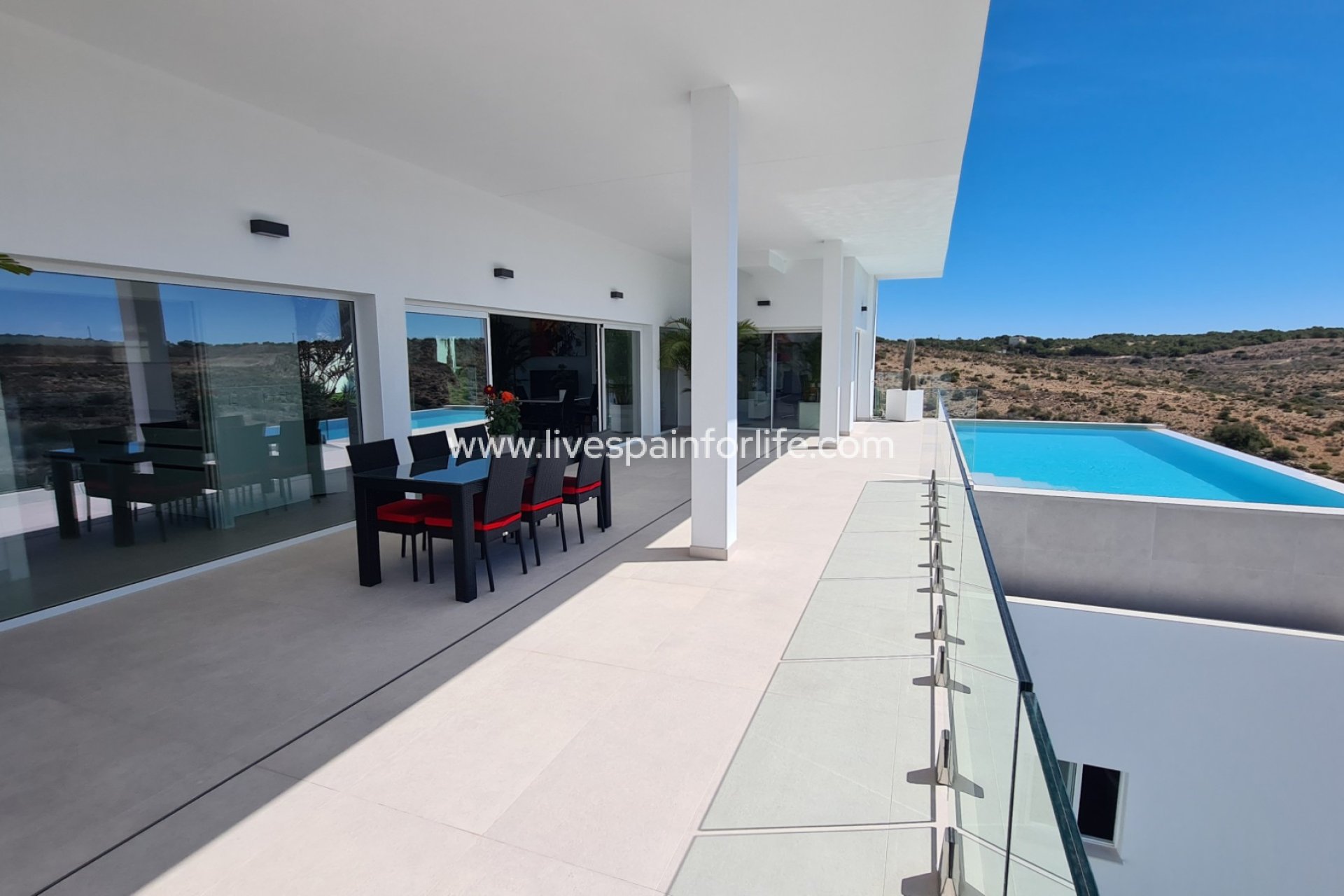 Reventa - Villa (detached) -
La Marina