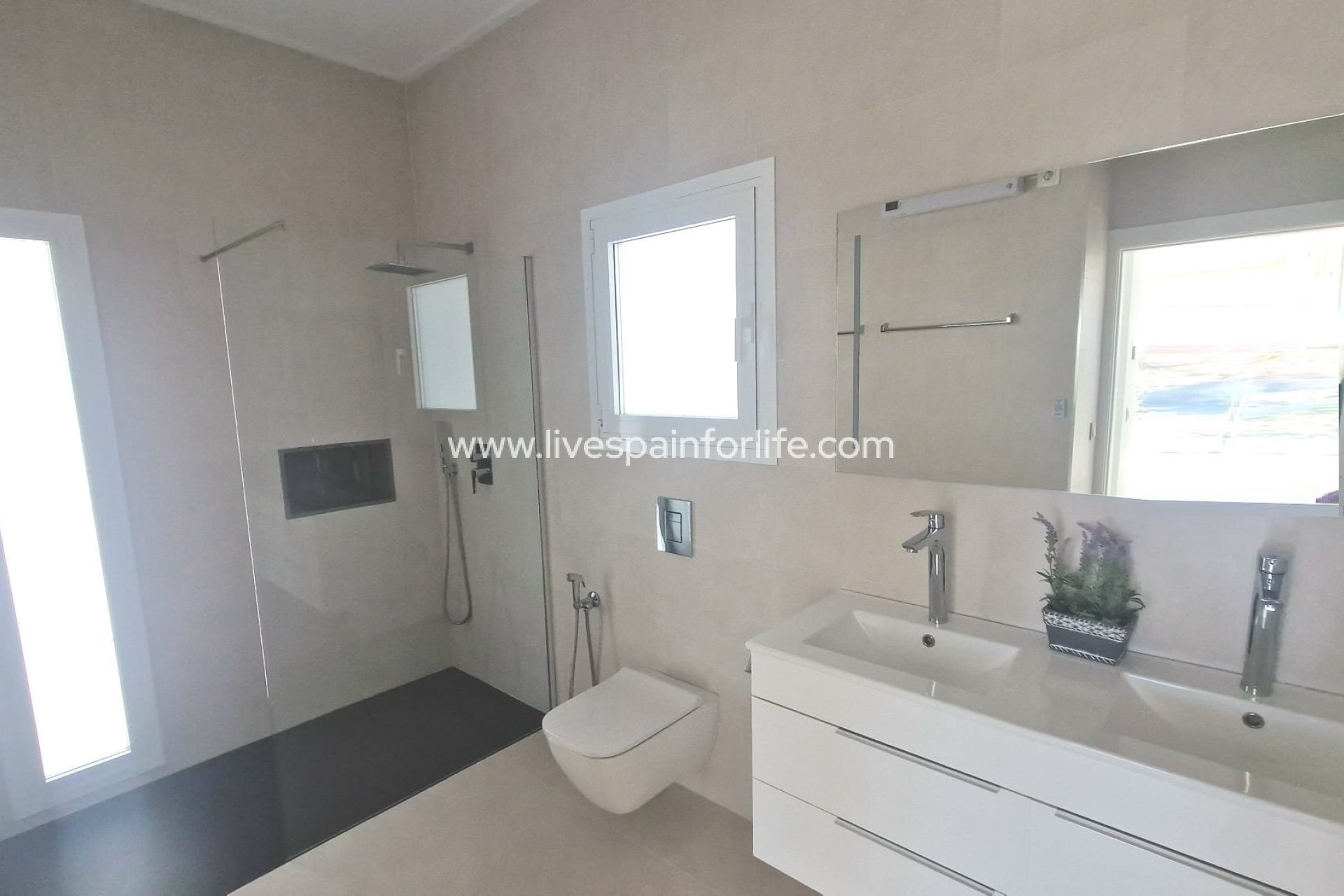 Reventa - Villa (detached) -
La Marina