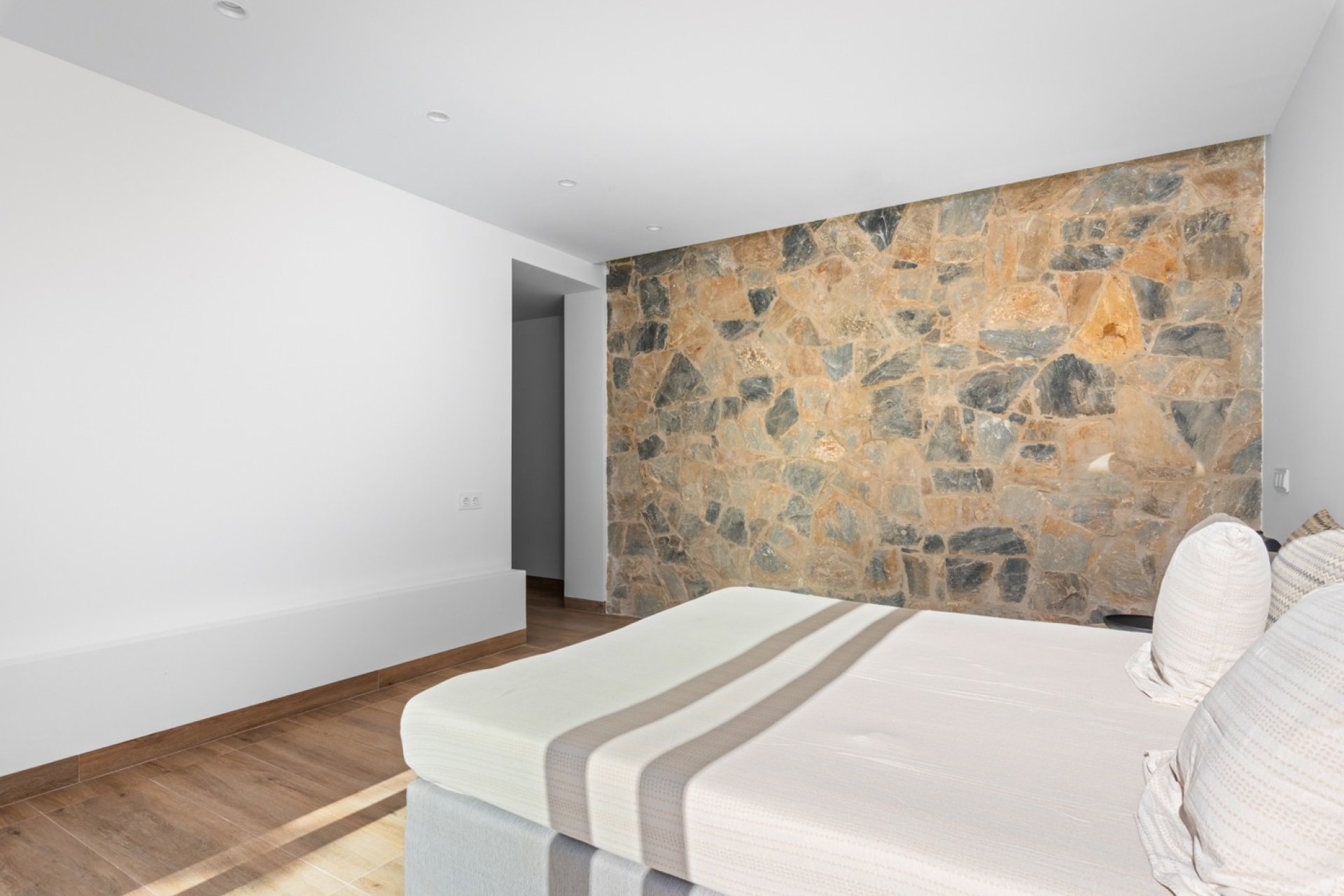 Reventa - Villa (detached) -
Las Colinas Golf Resort - Las Colinas Golf