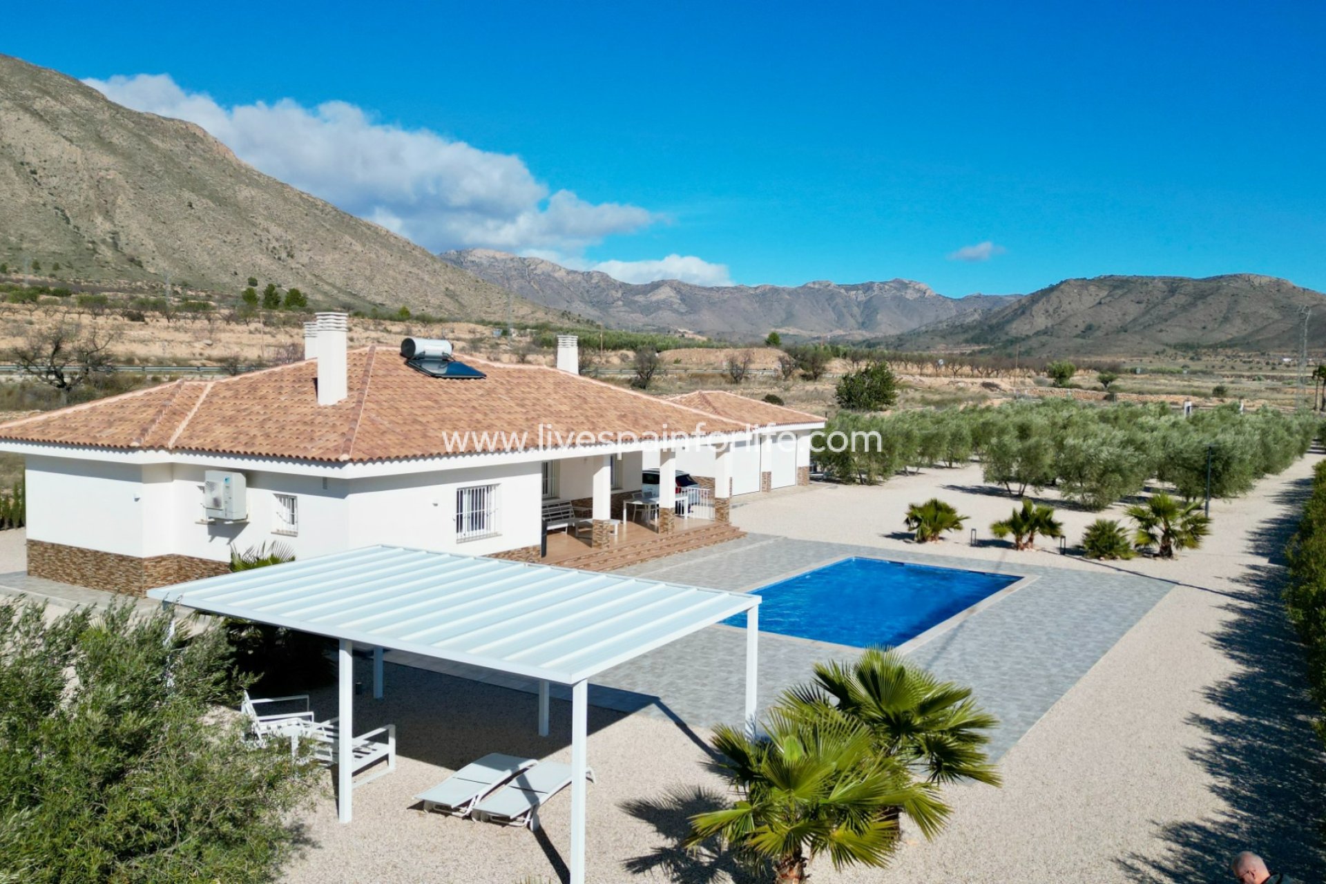 Reventa - Villa (detached) -
Macisvenda