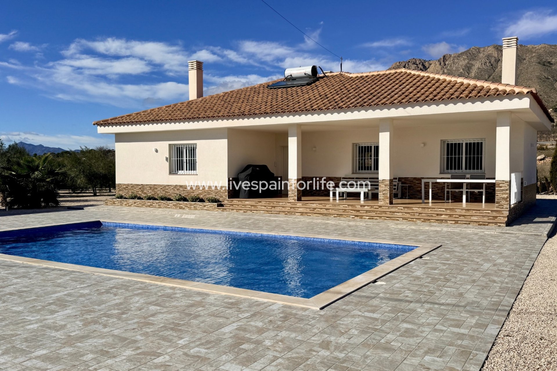 Reventa - Villa (detached) -
Macisvenda