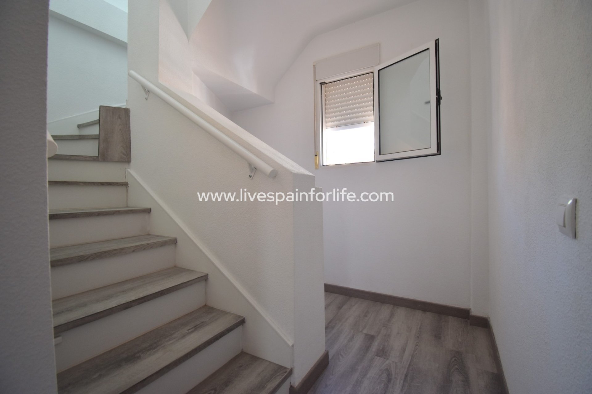 Reventa - Villa (detached) -
Orihuela Costa - Playa Flamenca