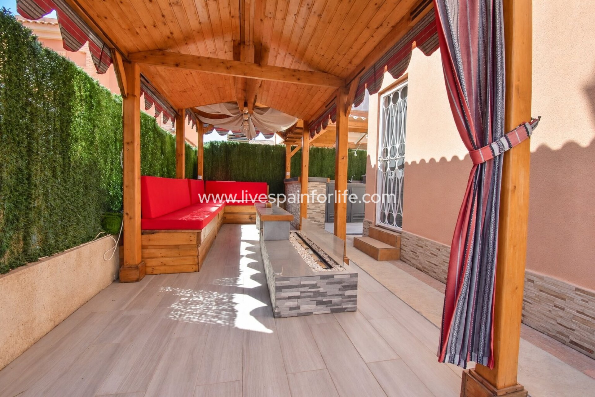 Reventa - Villa (detached) -
Orihuela Costa - Playa Flamenca
