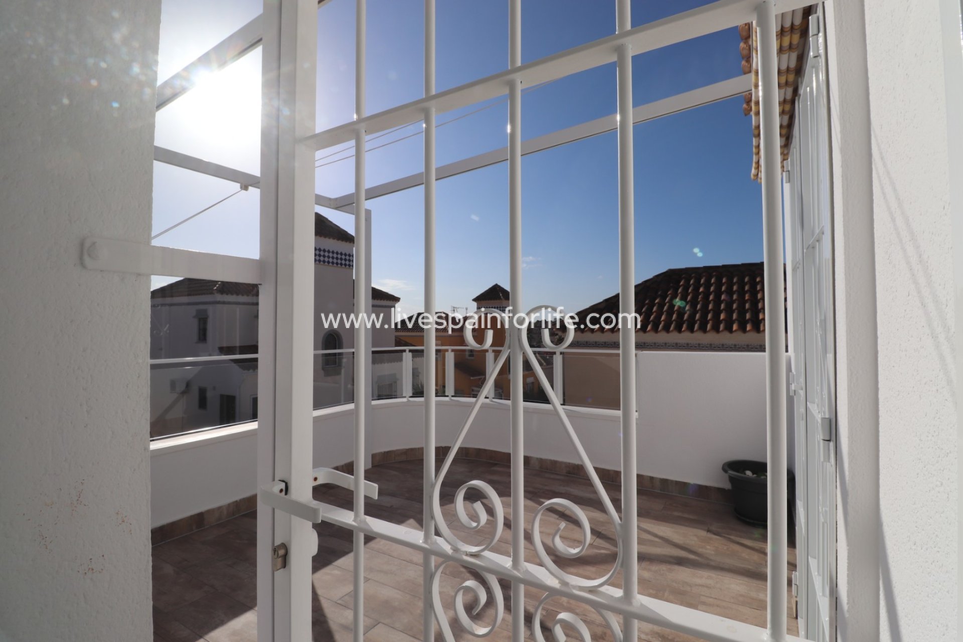 Reventa - Villa (detached) -
Orihuela Costa - Villamartin