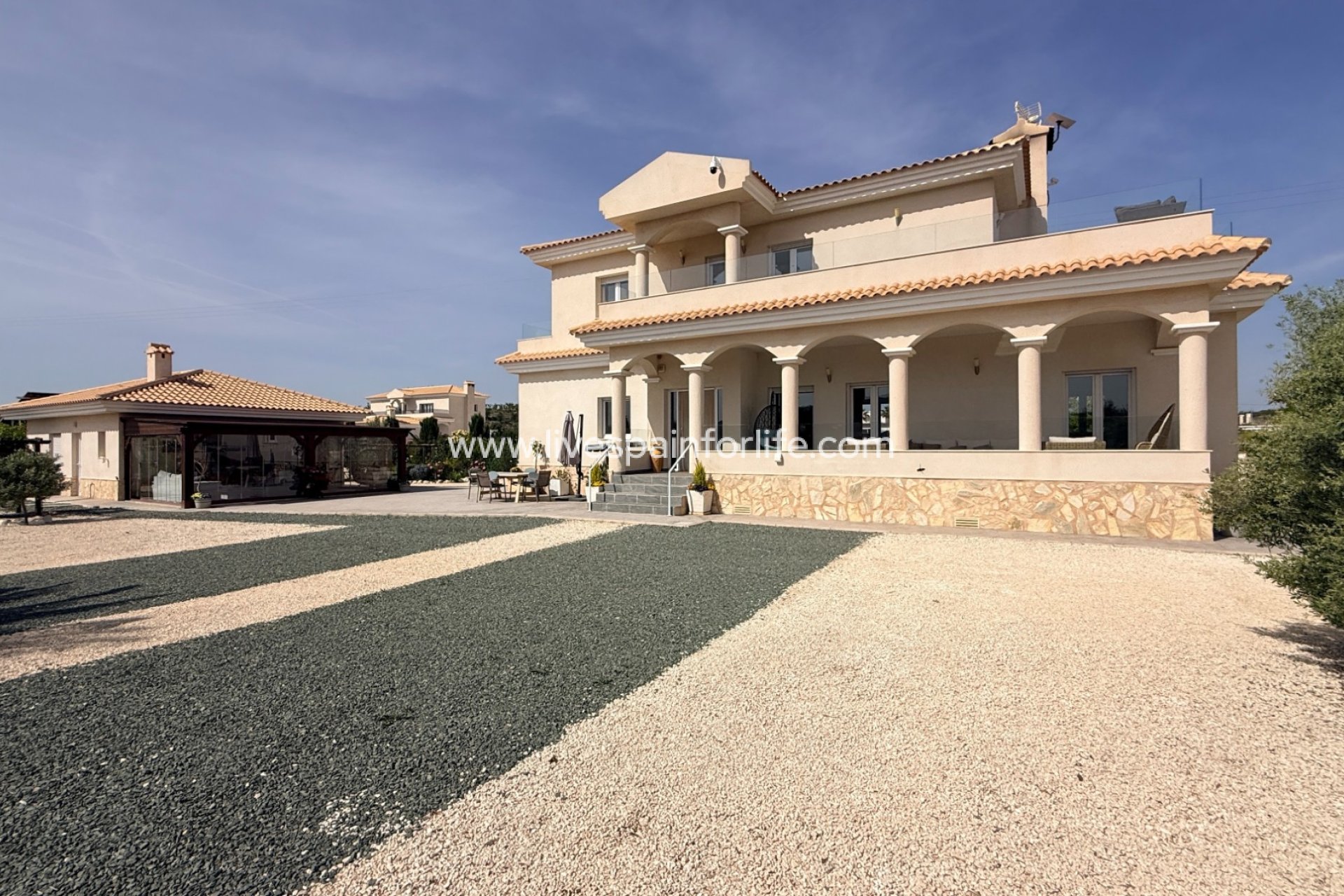 Reventa - Villa (detached) -
Pinoso