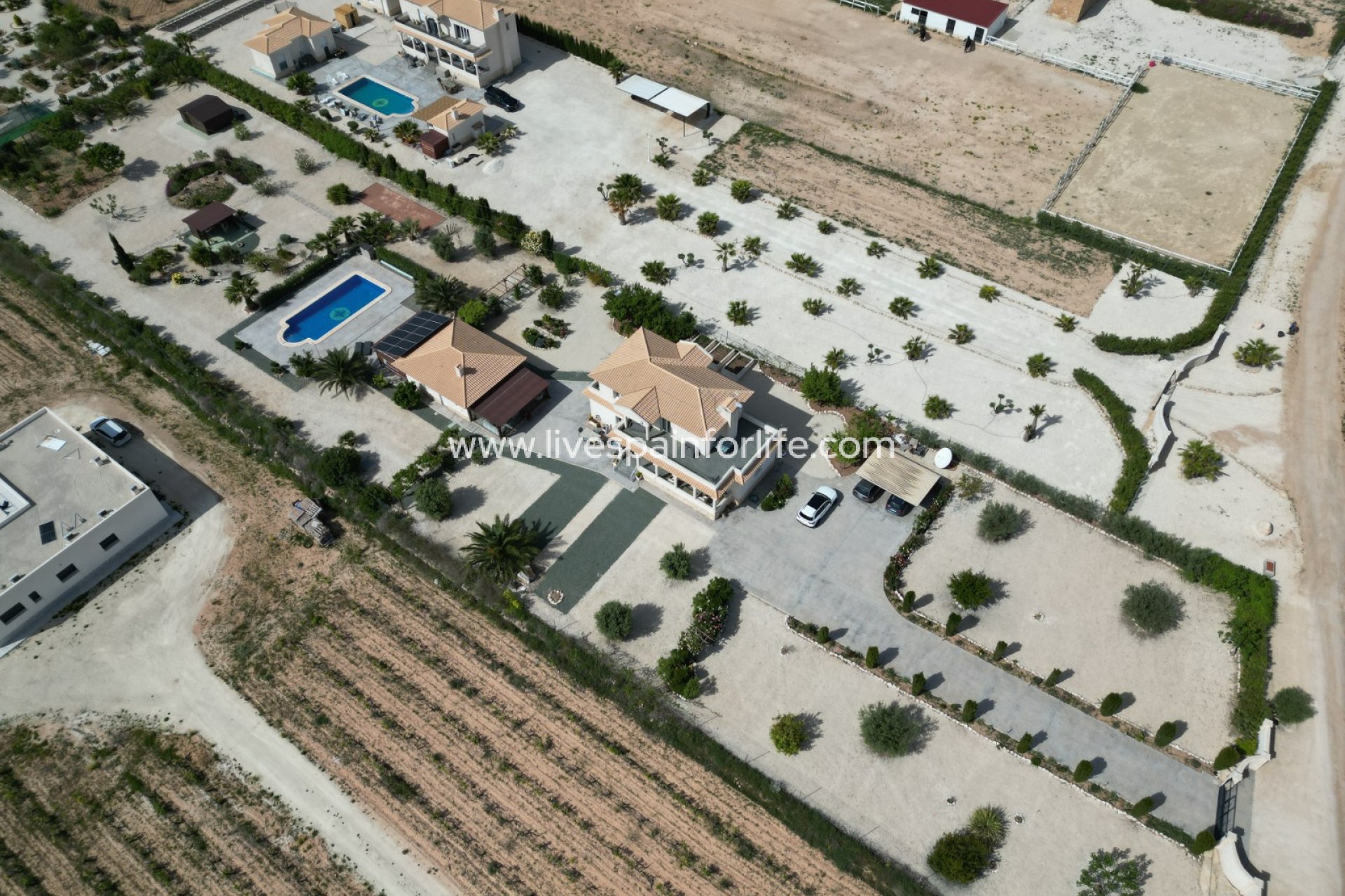 Reventa - Villa (detached) -
Pinoso