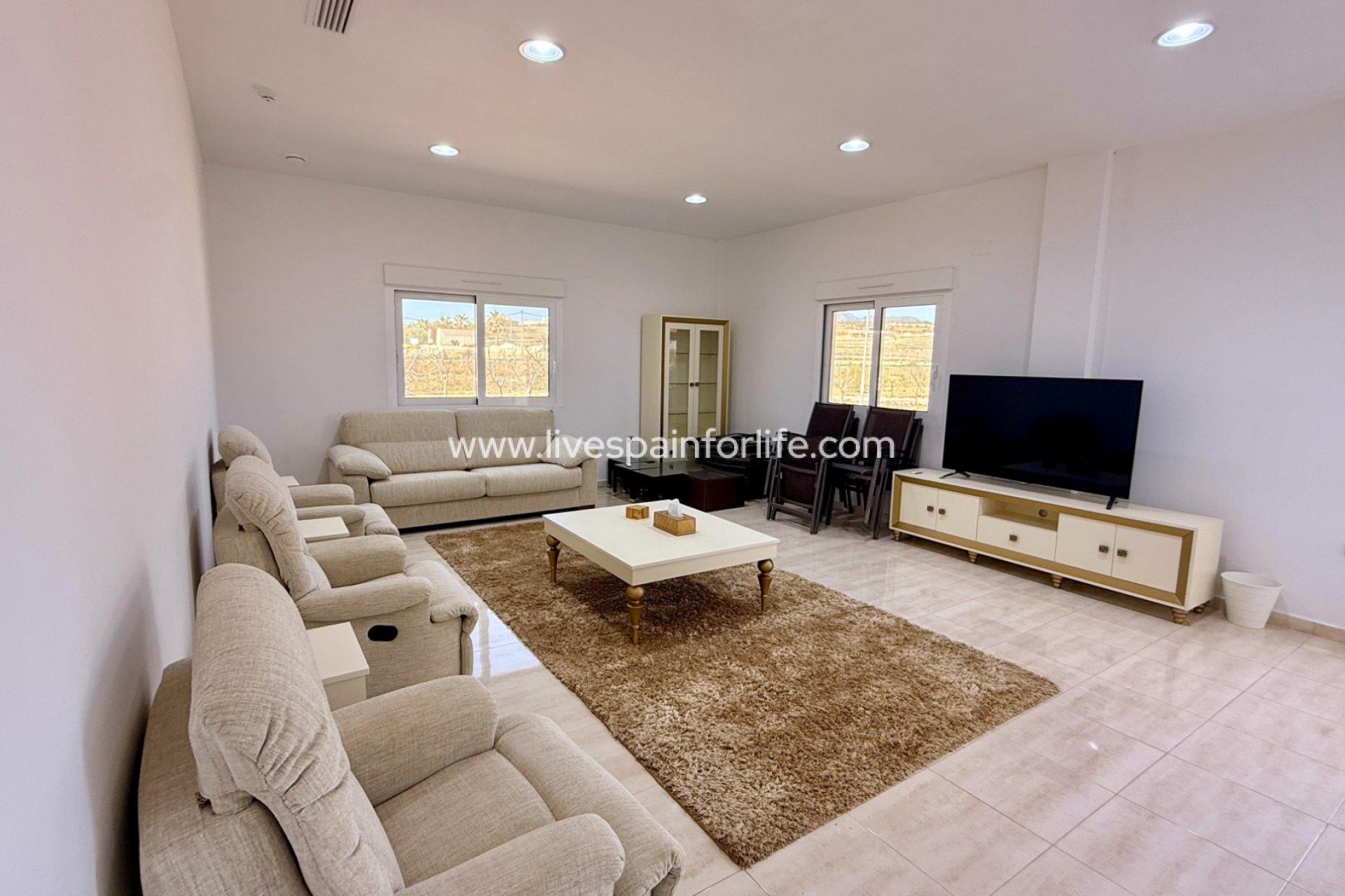 Revente - 5. Finca / Country Property -
Pinoso