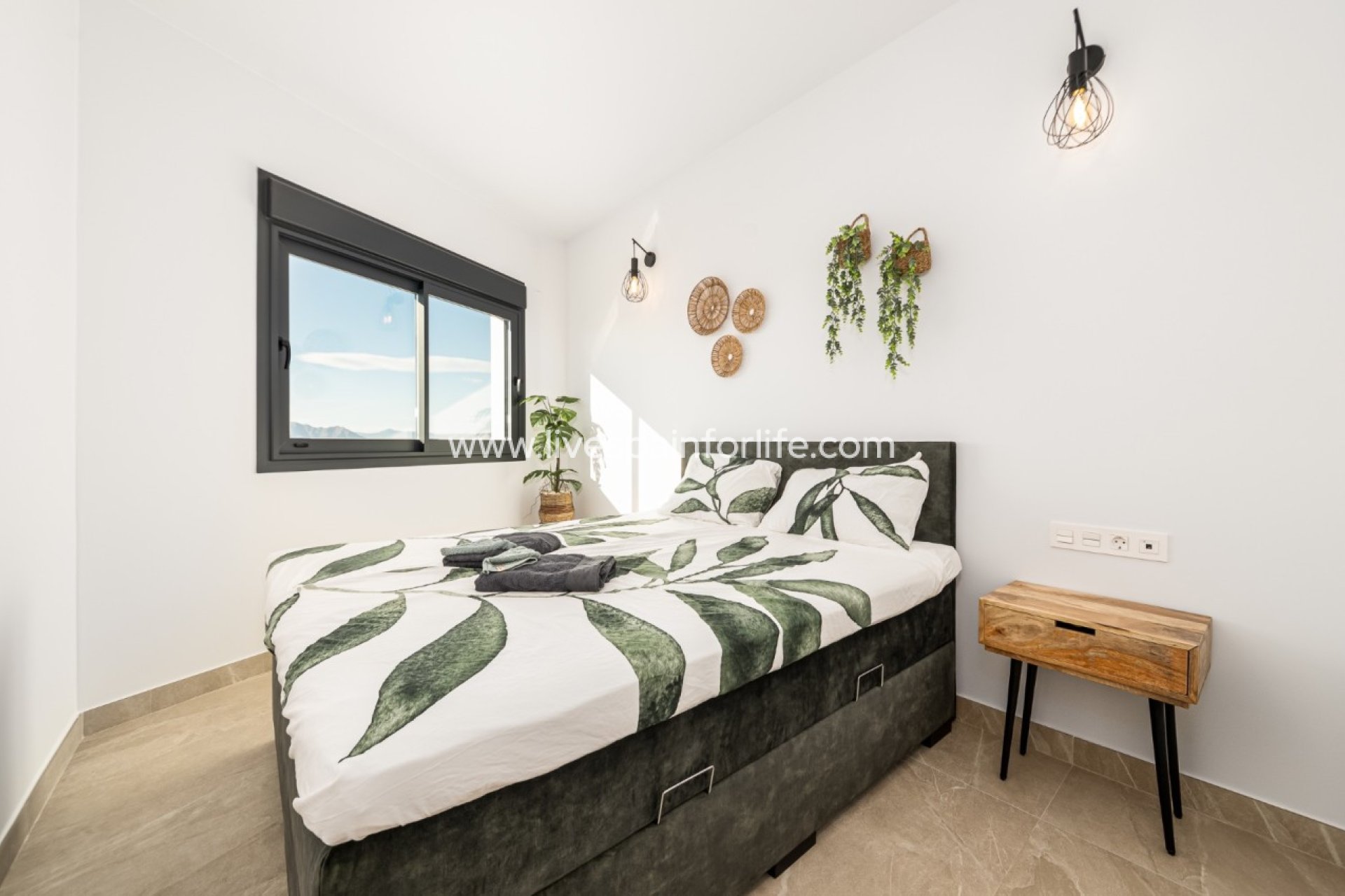Revente - Apartment - Top Floor -
Benijofar