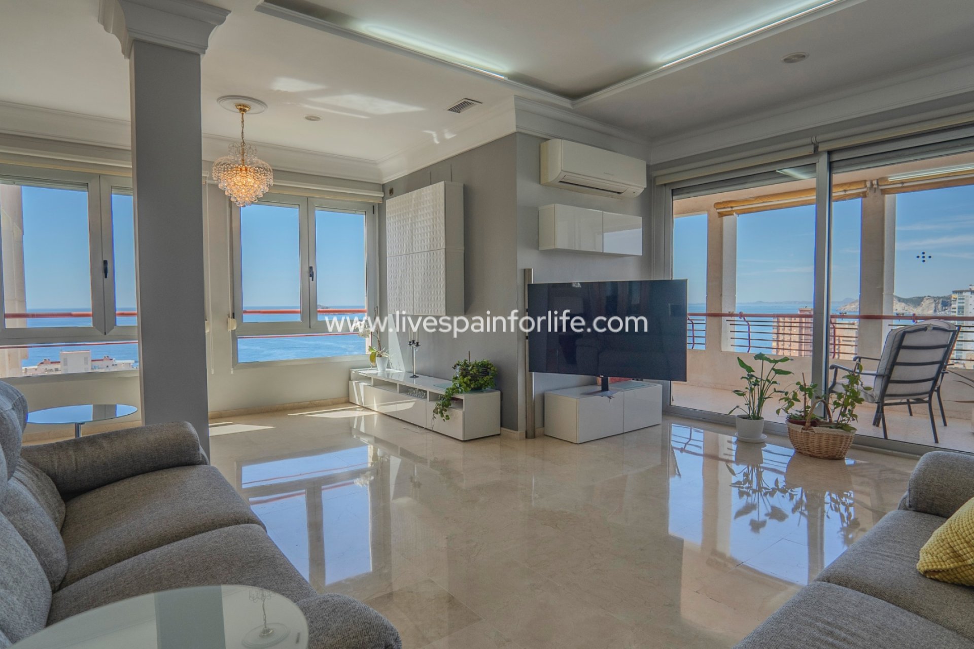 Revente - Apartments -
Benidorm