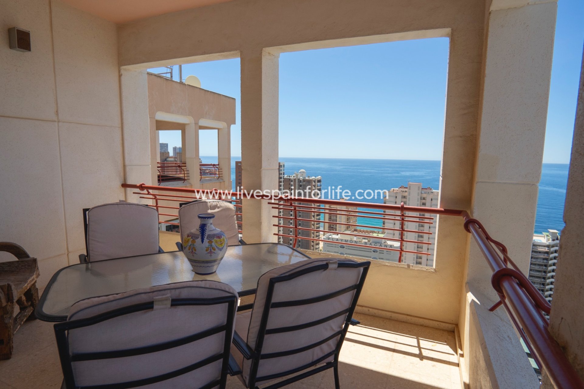 Revente - Apartments -
Benidorm
