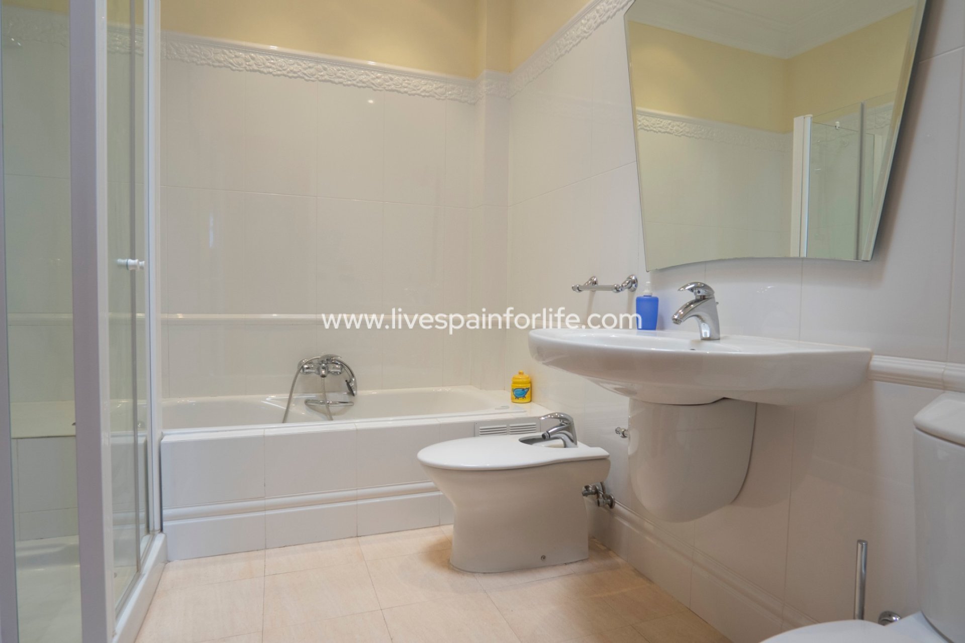 Revente - Apartments -
Benidorm