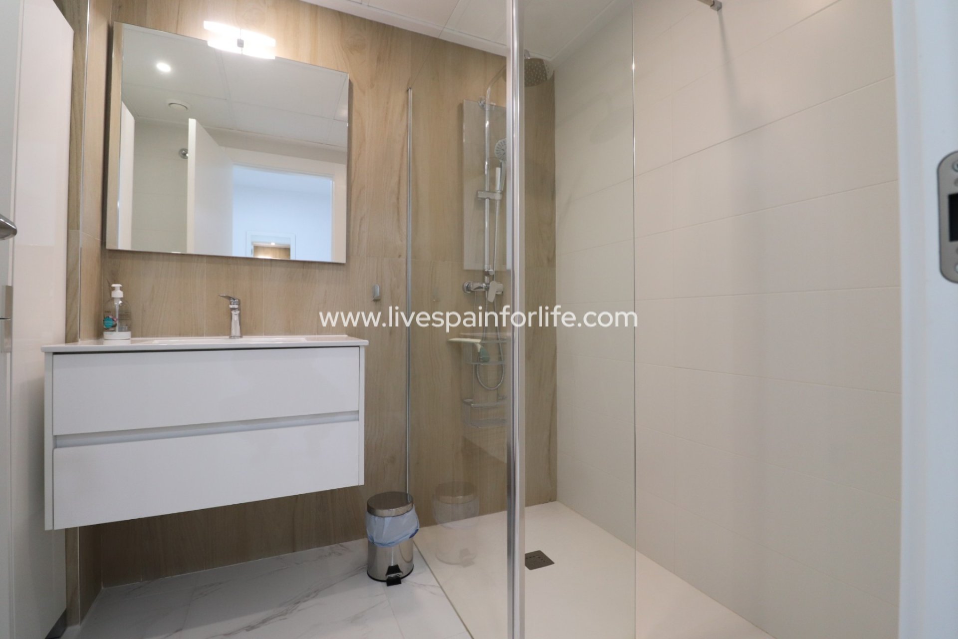 Revente - Apartments -
Benijofar - Benijofar - Village