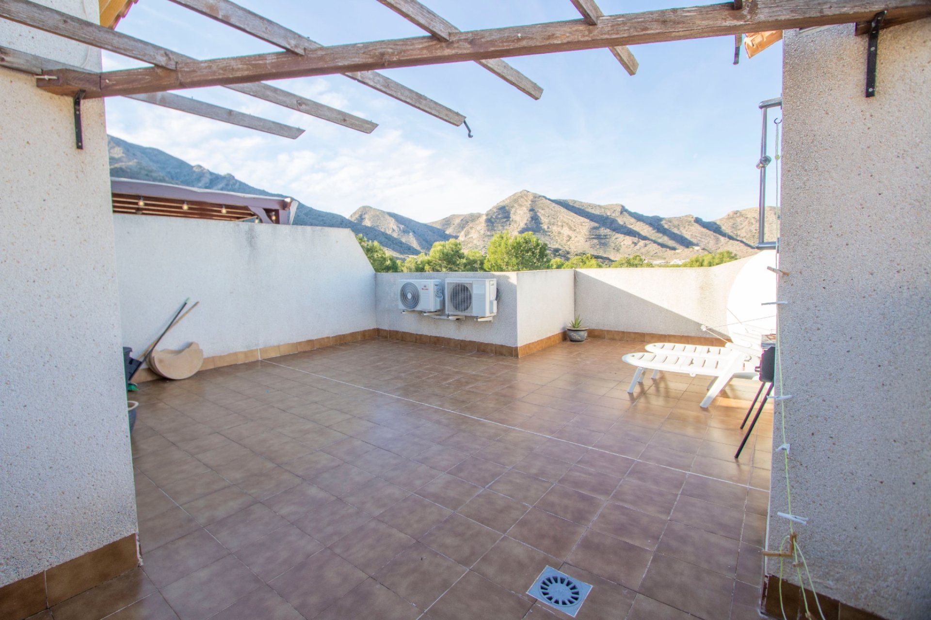 Revente - Apartments -
Cox