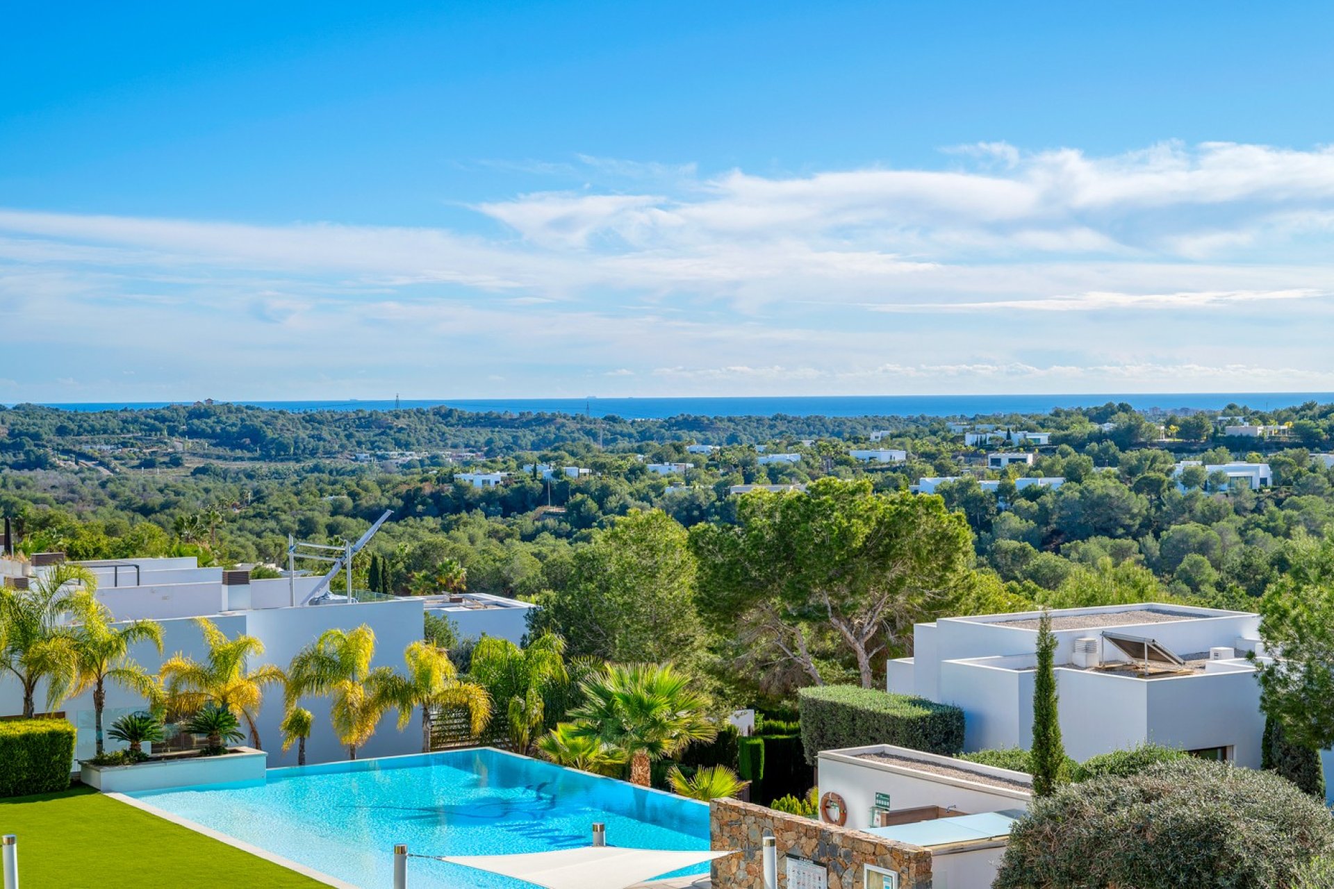 Revente - Apartments -
Las Colinas Golf Resort - Las Colinas Golf