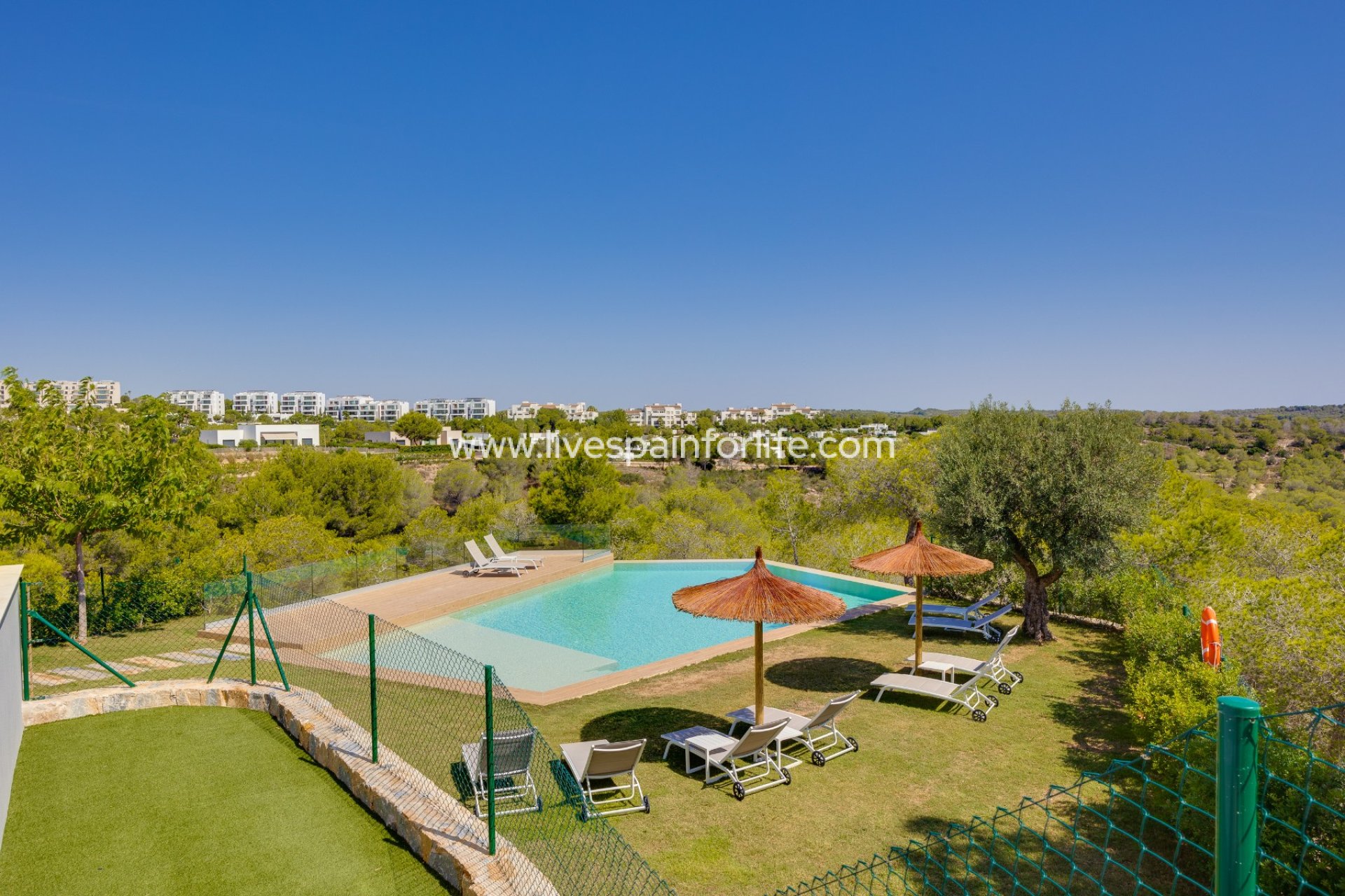Revente - Apartments -
Las Colinas Golf Resort - Las Colinas Golf