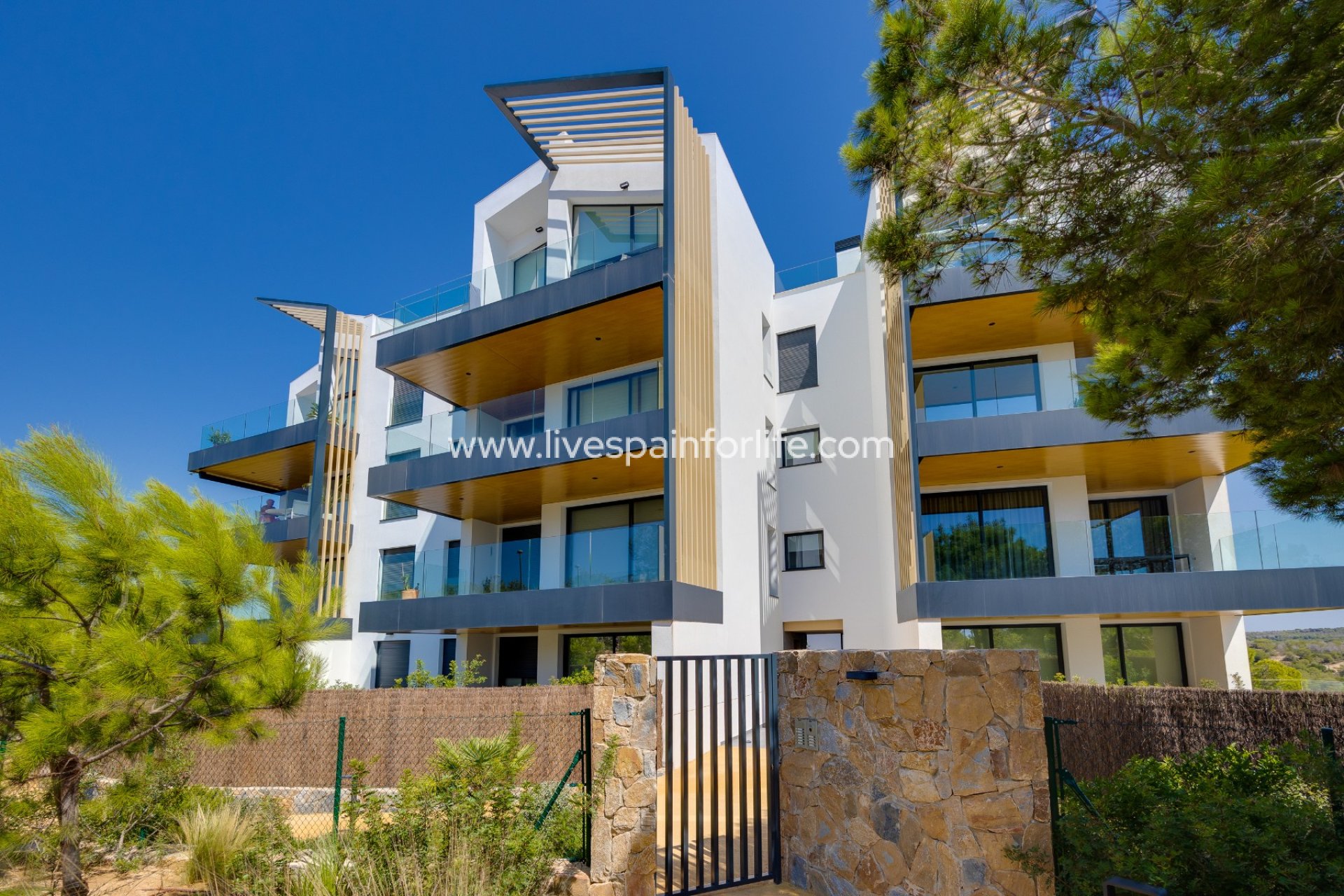 Revente - Apartments -
Las Colinas Golf Resort - Las Colinas Golf
