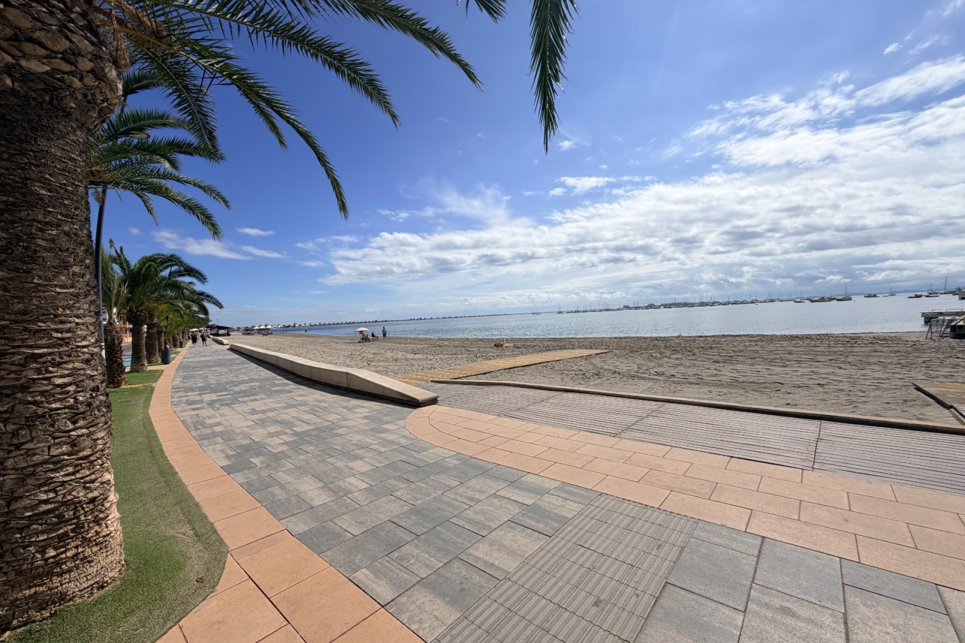 Revente - Apartments -
Lo Pagan - Lo Pagan - Town