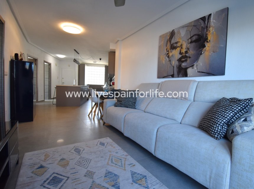 Revente - Apartments -
Orihuela Costa - Las Filipinas
